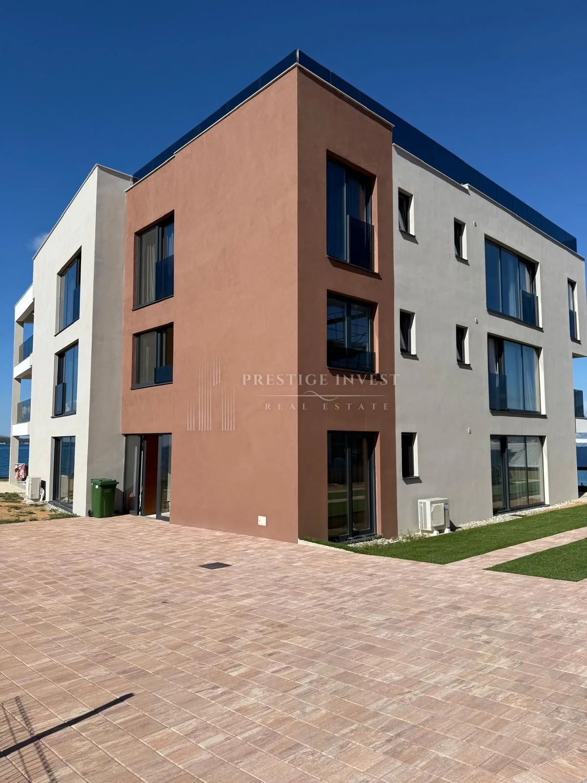 privlaka- prvi red uz more-s1 - dvosoban stan - slika 44