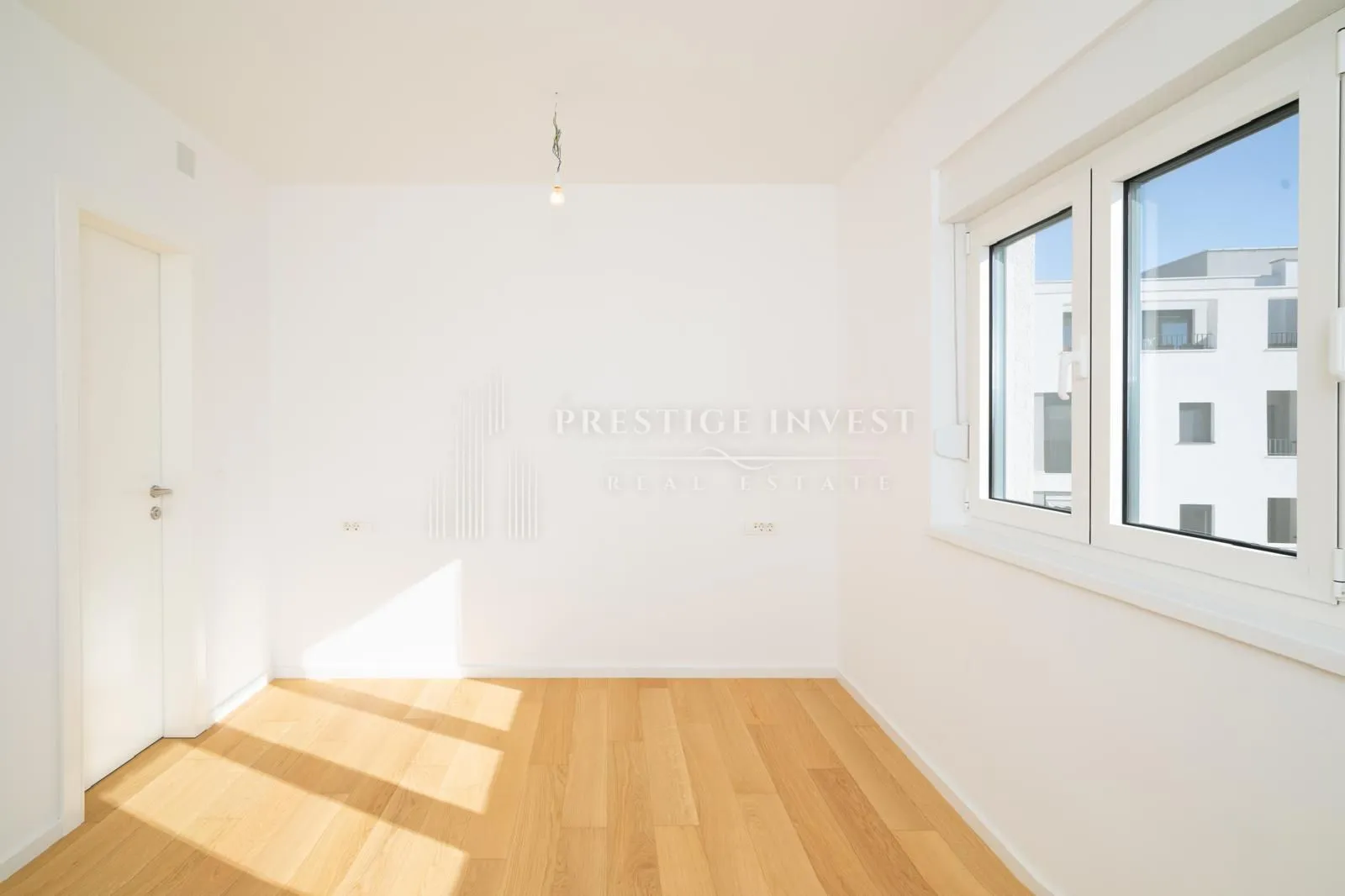 zadar-namješten trosoban penthouse s garažom - slika 36