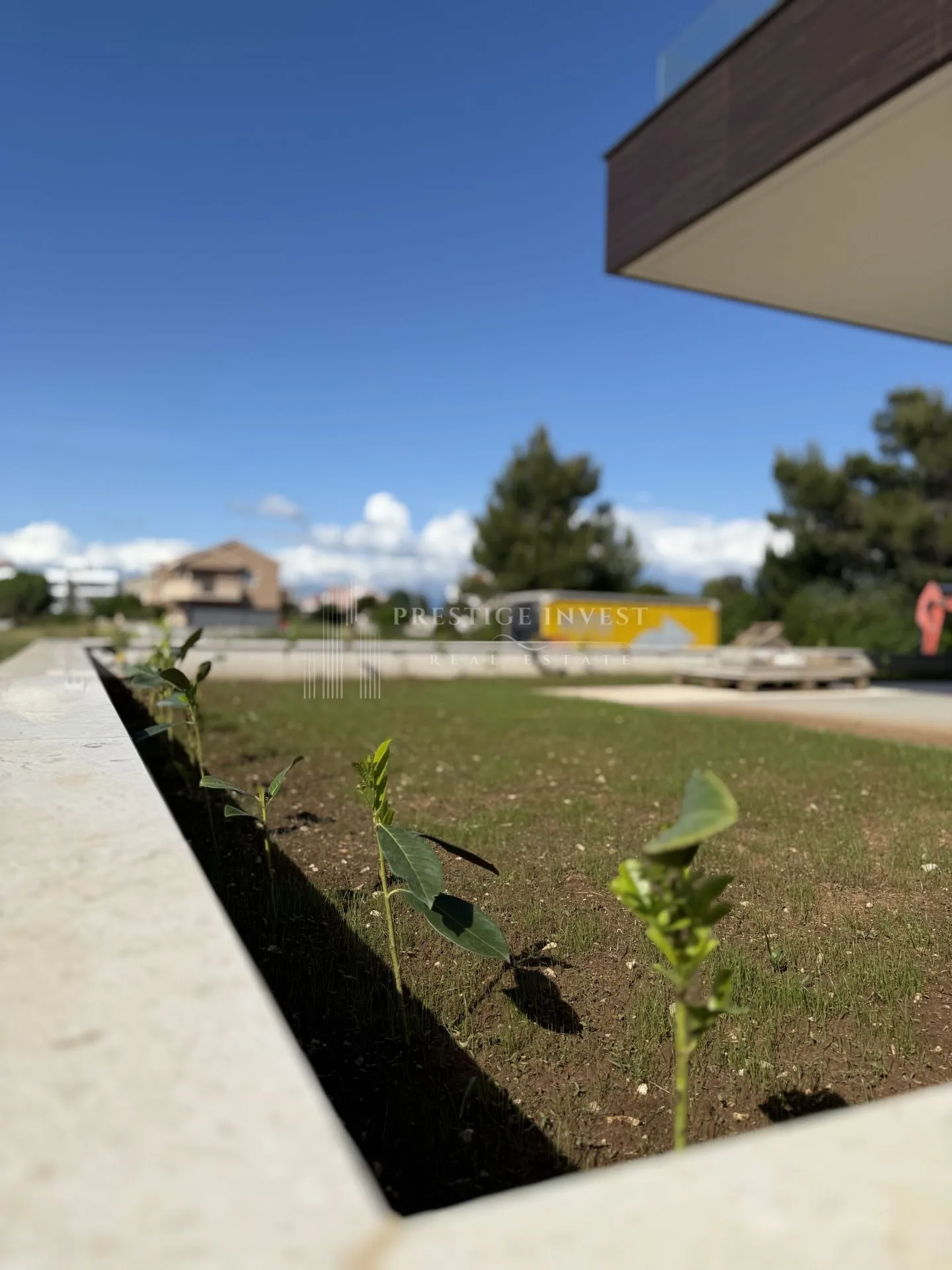 dvosoban stan s1 s vrtom- 2 red uz plažu! - slika 13