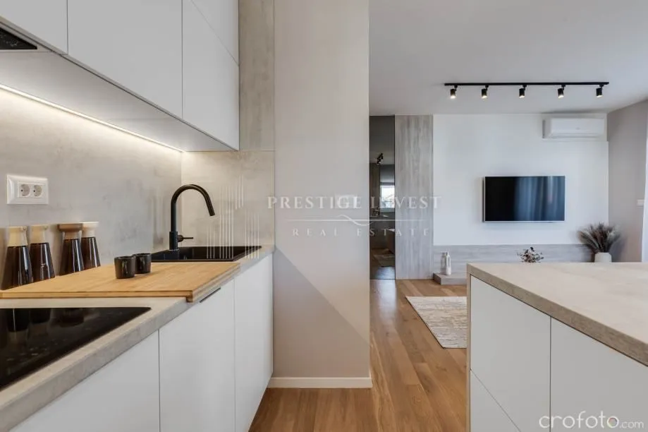 zadar-dvosoban penthouse s krovnom terasom - slika 9