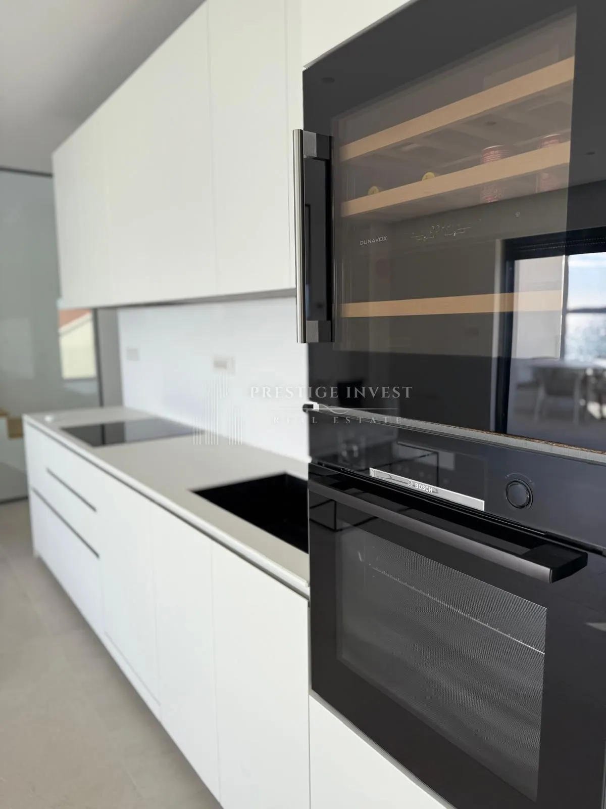 luksuzan penthouse s garažom- 1. red uz more - slika 17