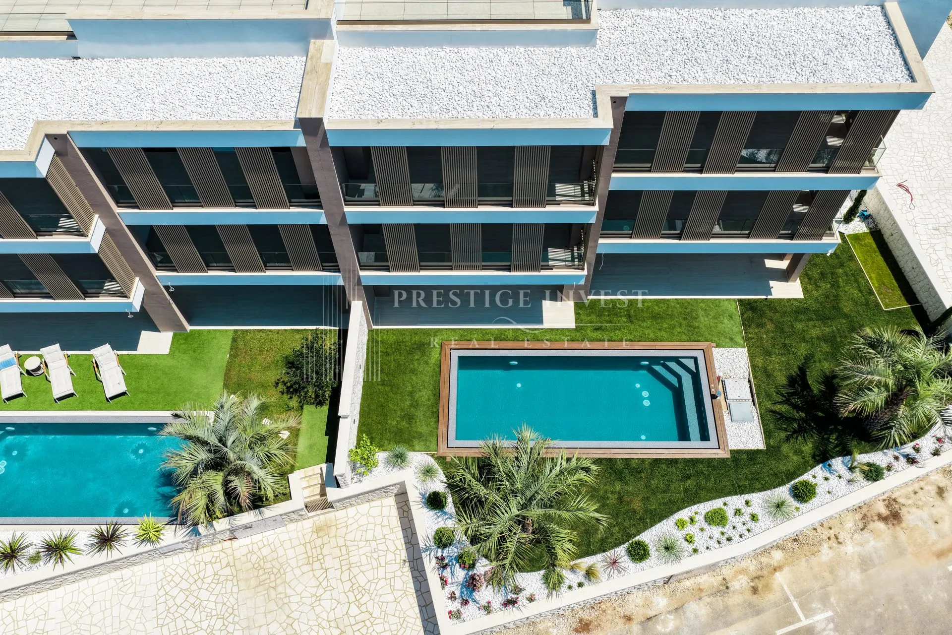 penthouse s privatnim liftom i krovnom terasom- prvi red - slika 38