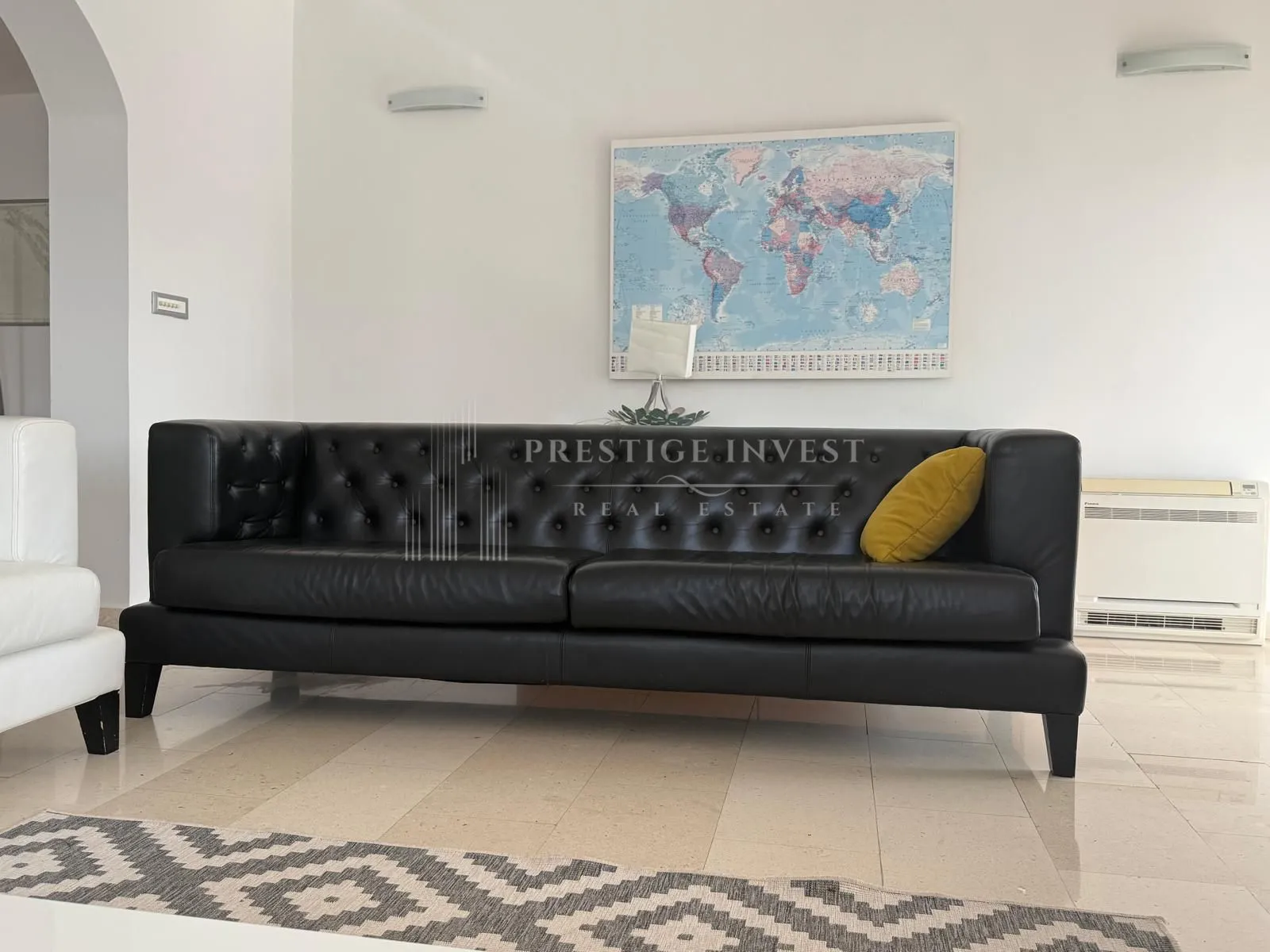 kuća s 3 stana - prvi red uz more - 580m2 - slika 34