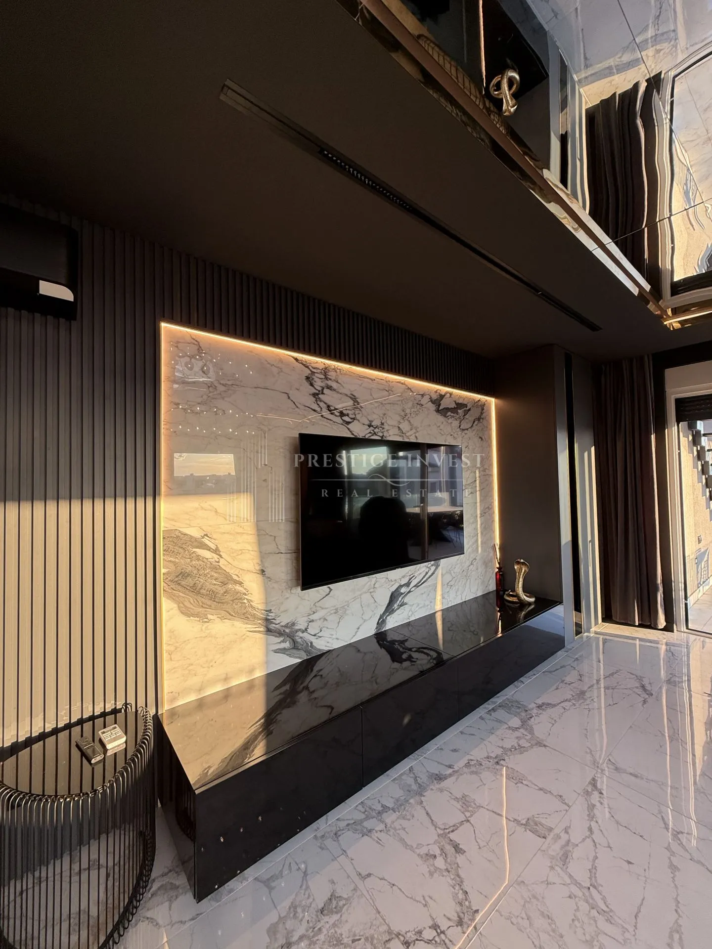 ekskluzivan penthouse- drugi red od plaže - slika 18