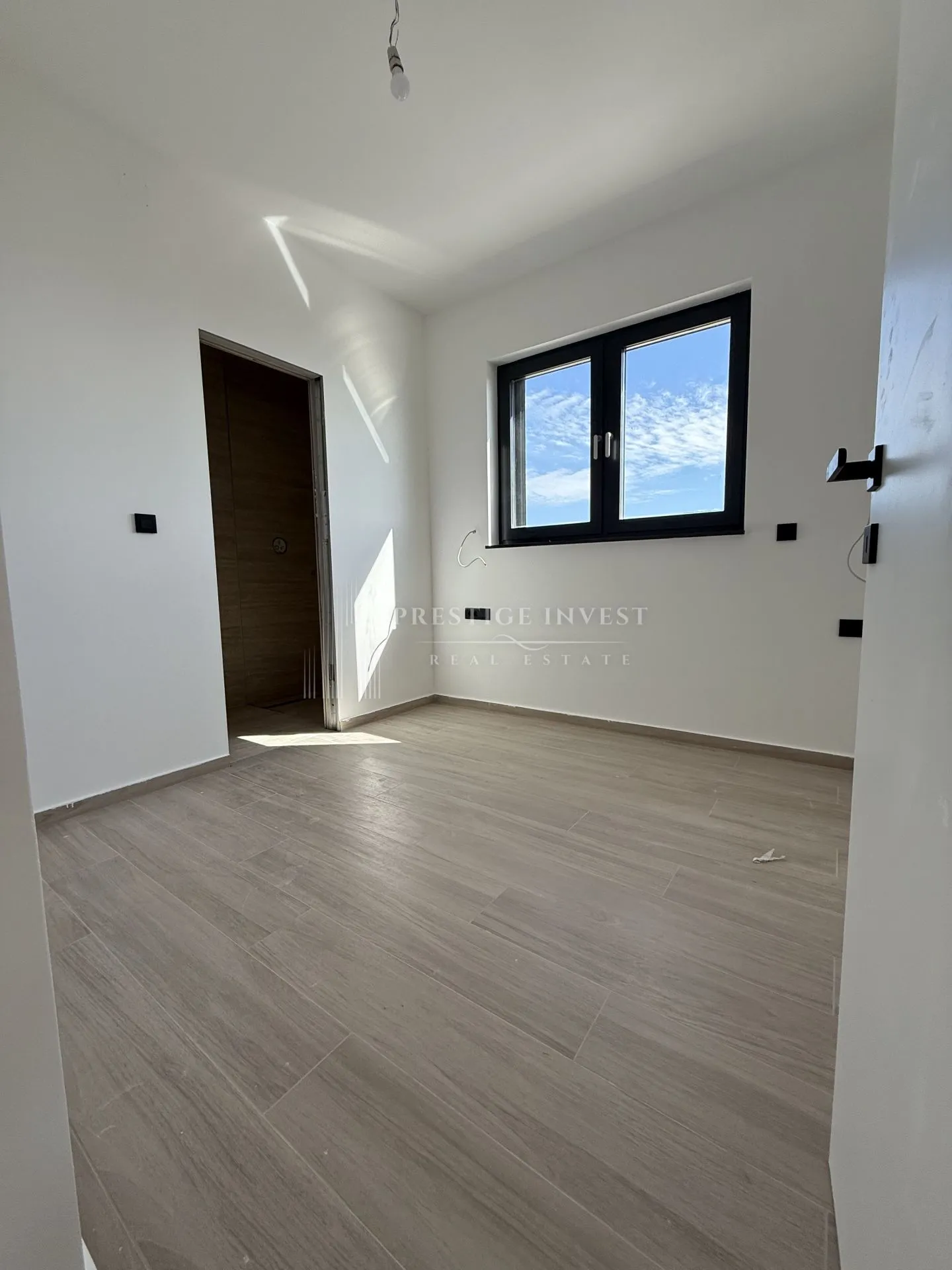 luksuzan penthouse-s8- drugi red uz more - slika 24