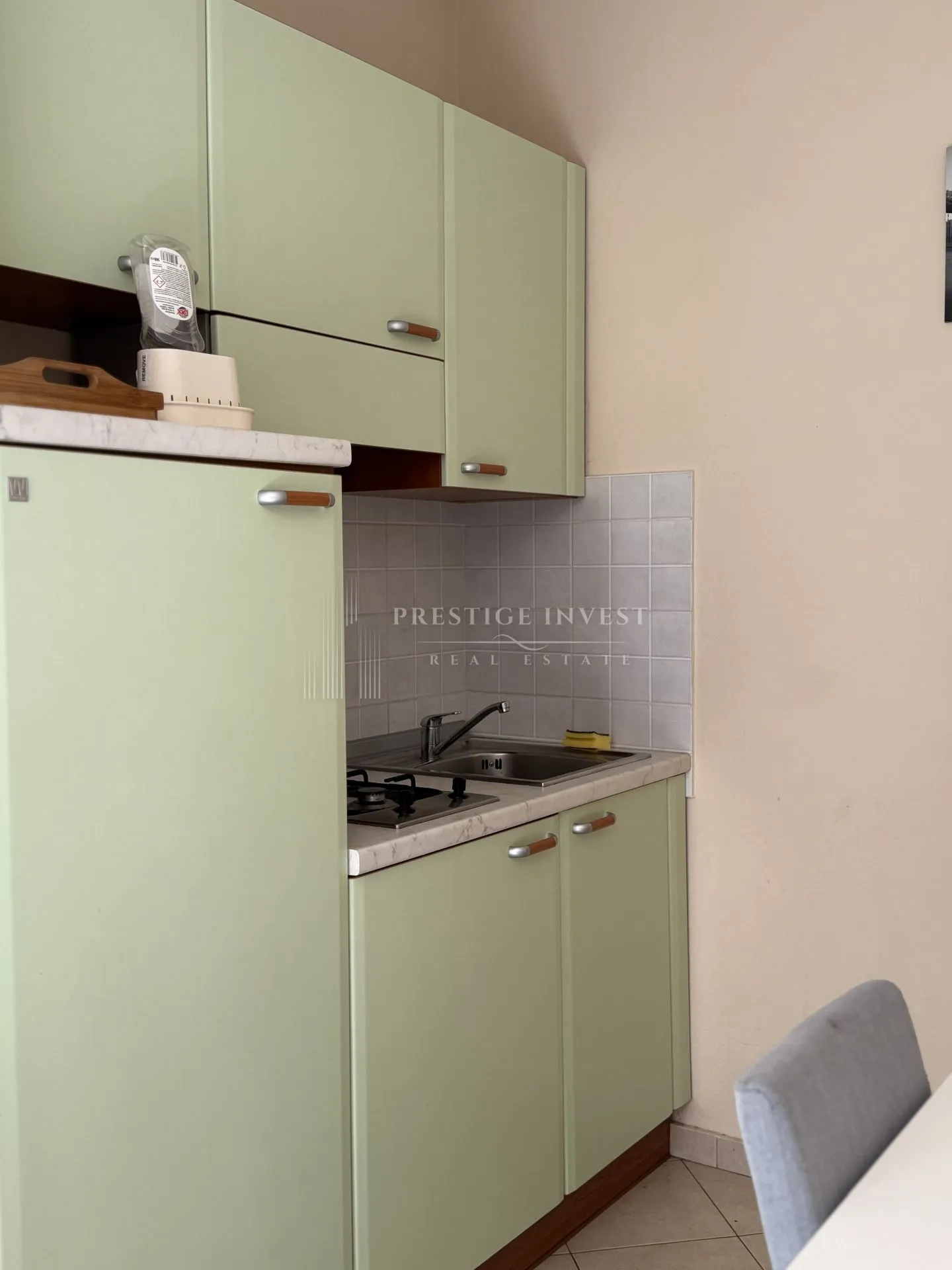 sukošan- apartmanska kuća -1900m2- 150m od plaže - slika 22