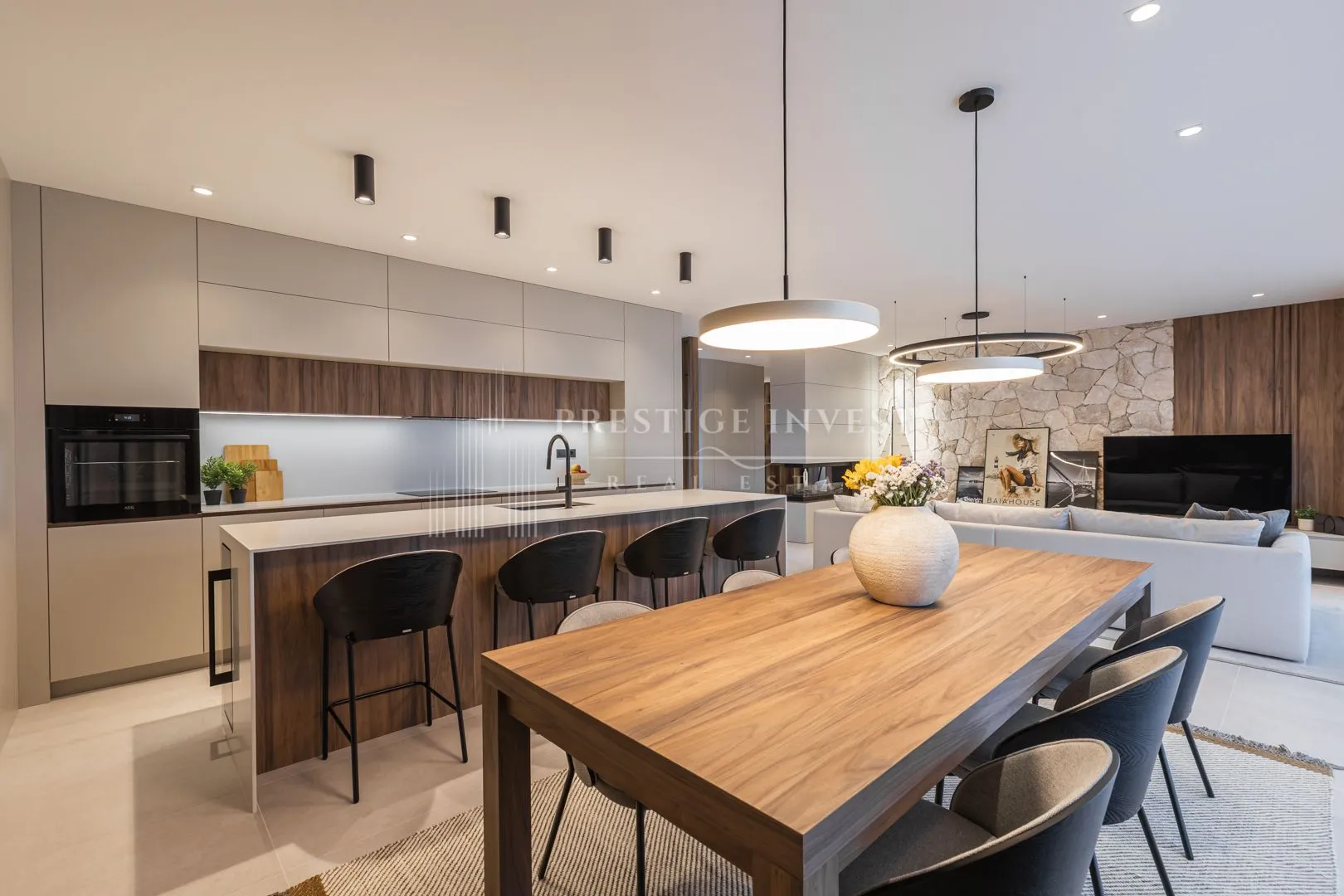 rogoznica- centar- luksuzan namješten penthouse - slika 58