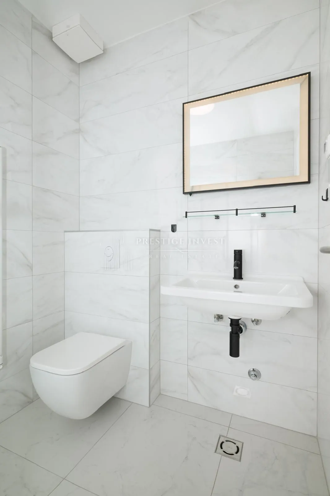 zadar-namješten trosoban penthouse s garažom - slika 42