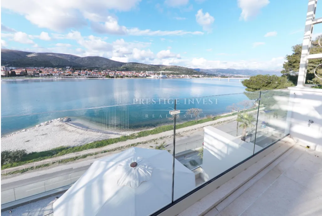 luksuzna vila prvi red uz plažu - 5 spavaćih soba, lift, garaža - slika 2
