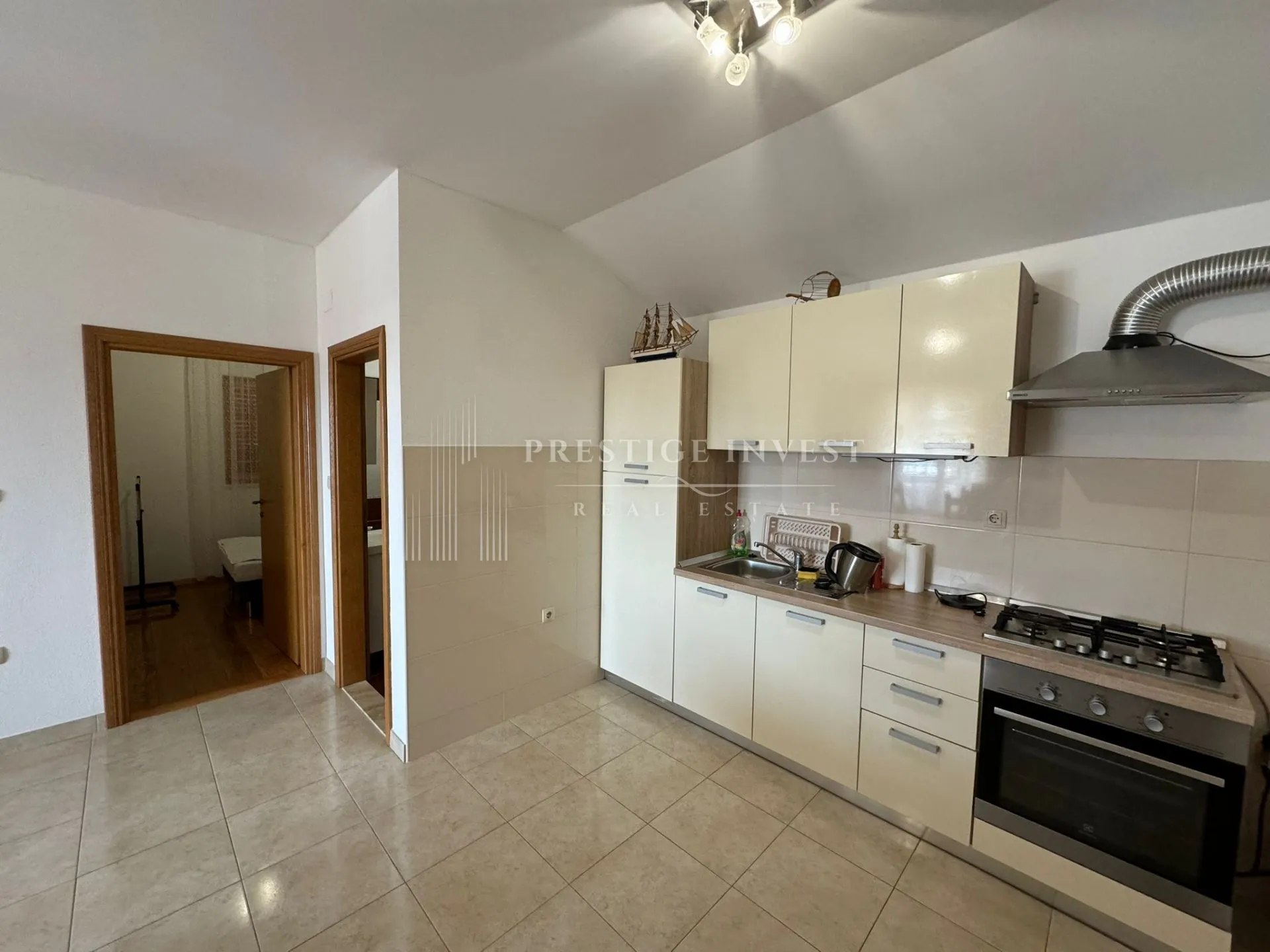 drage-mediteranska villa s bazenom - slika 16