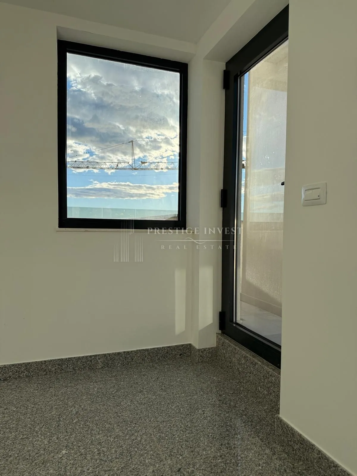zadar- penthouse s galerijom i krovnom terasom - slika 45