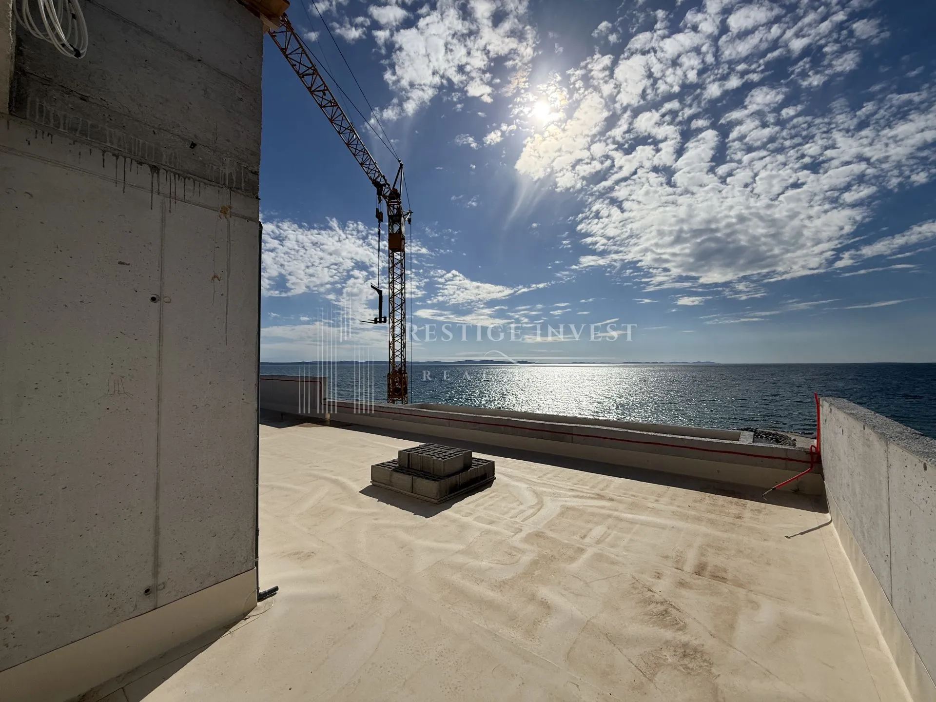 penthouse- prvi red uz more- privatni lift- 343m2 - slika 30