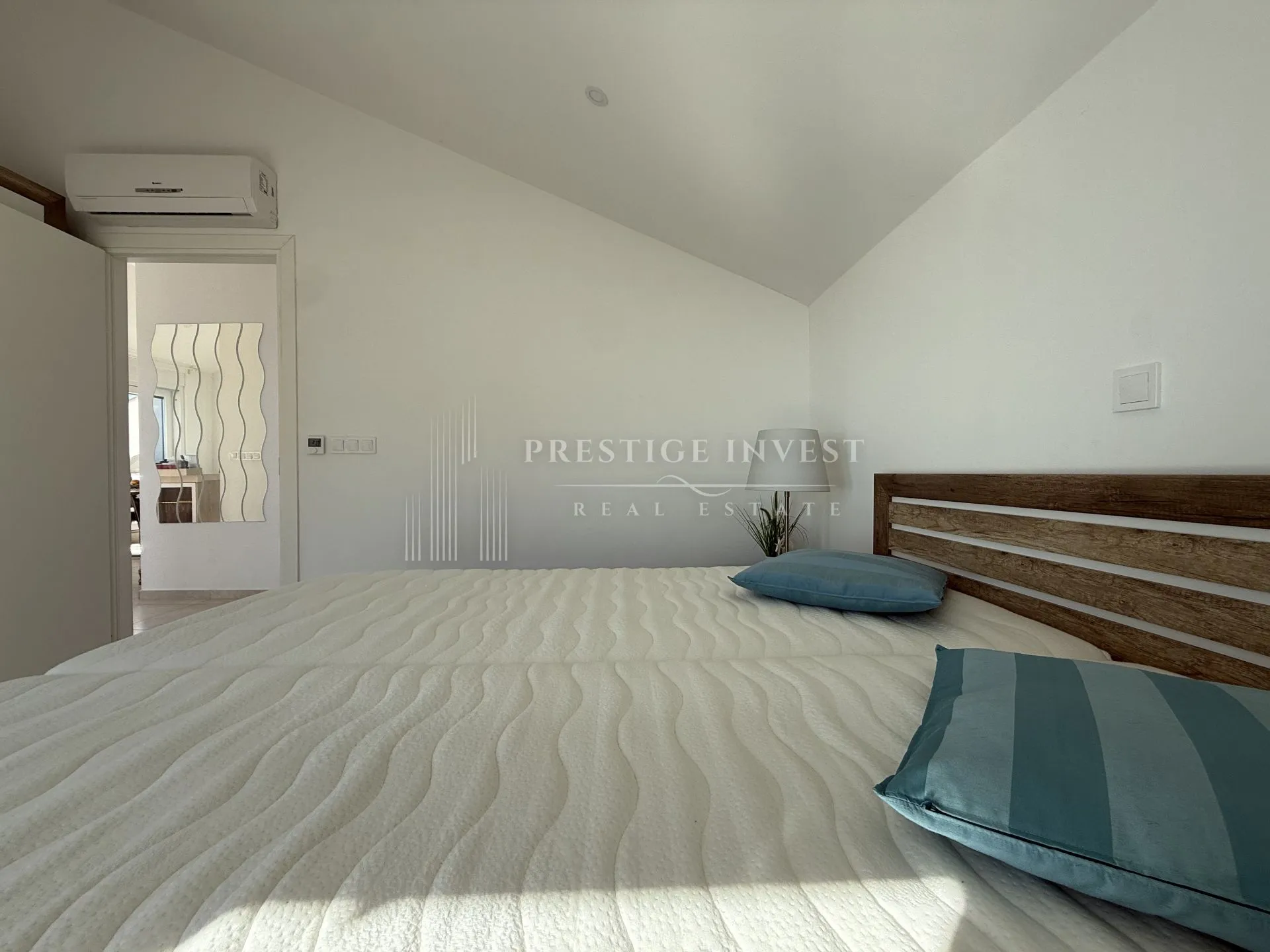 bibinje zadar- penthouse prvi red uz plažu - slika 26