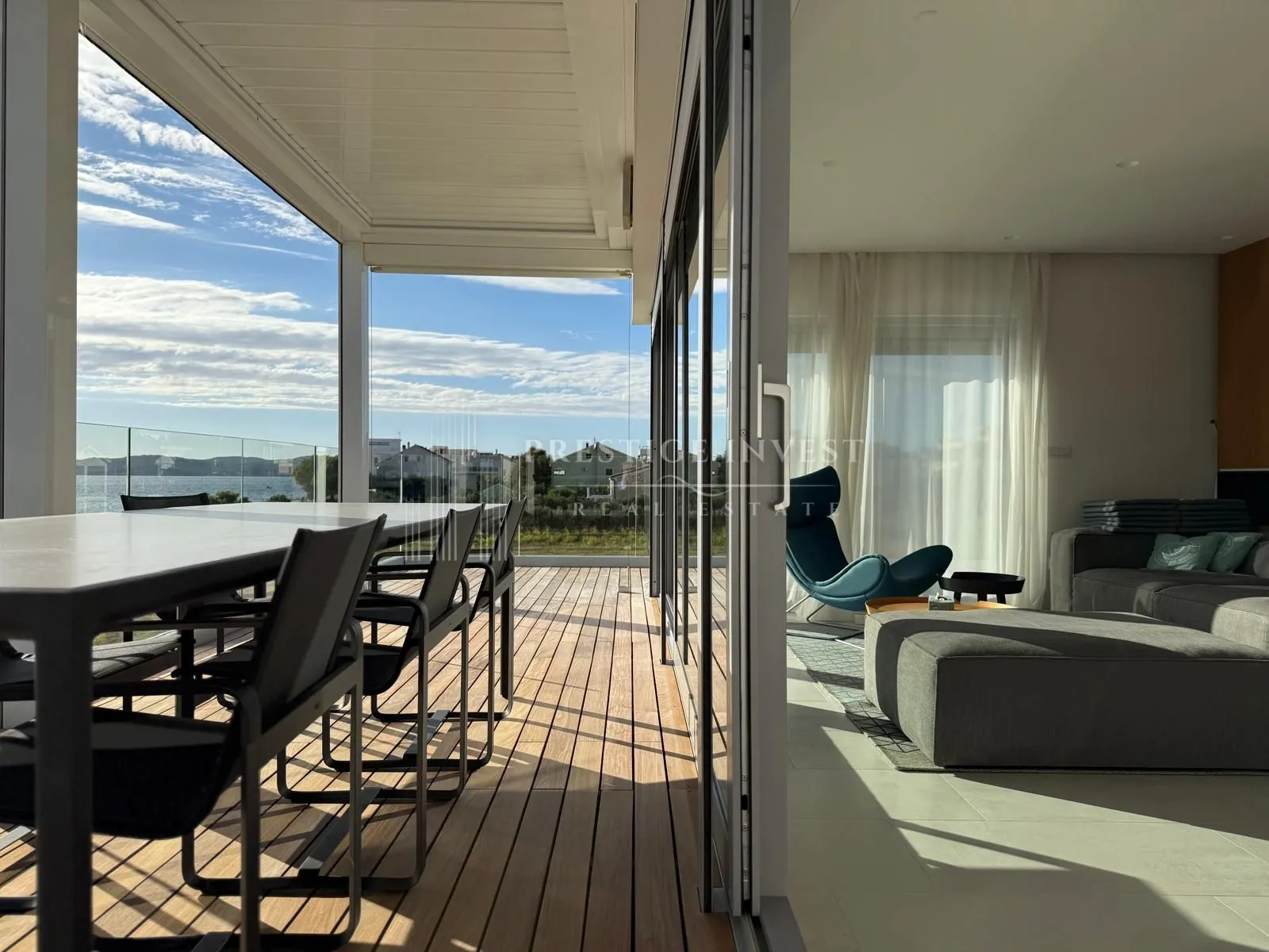 sukošan - penthouse- prvi red uz more - slika 11
