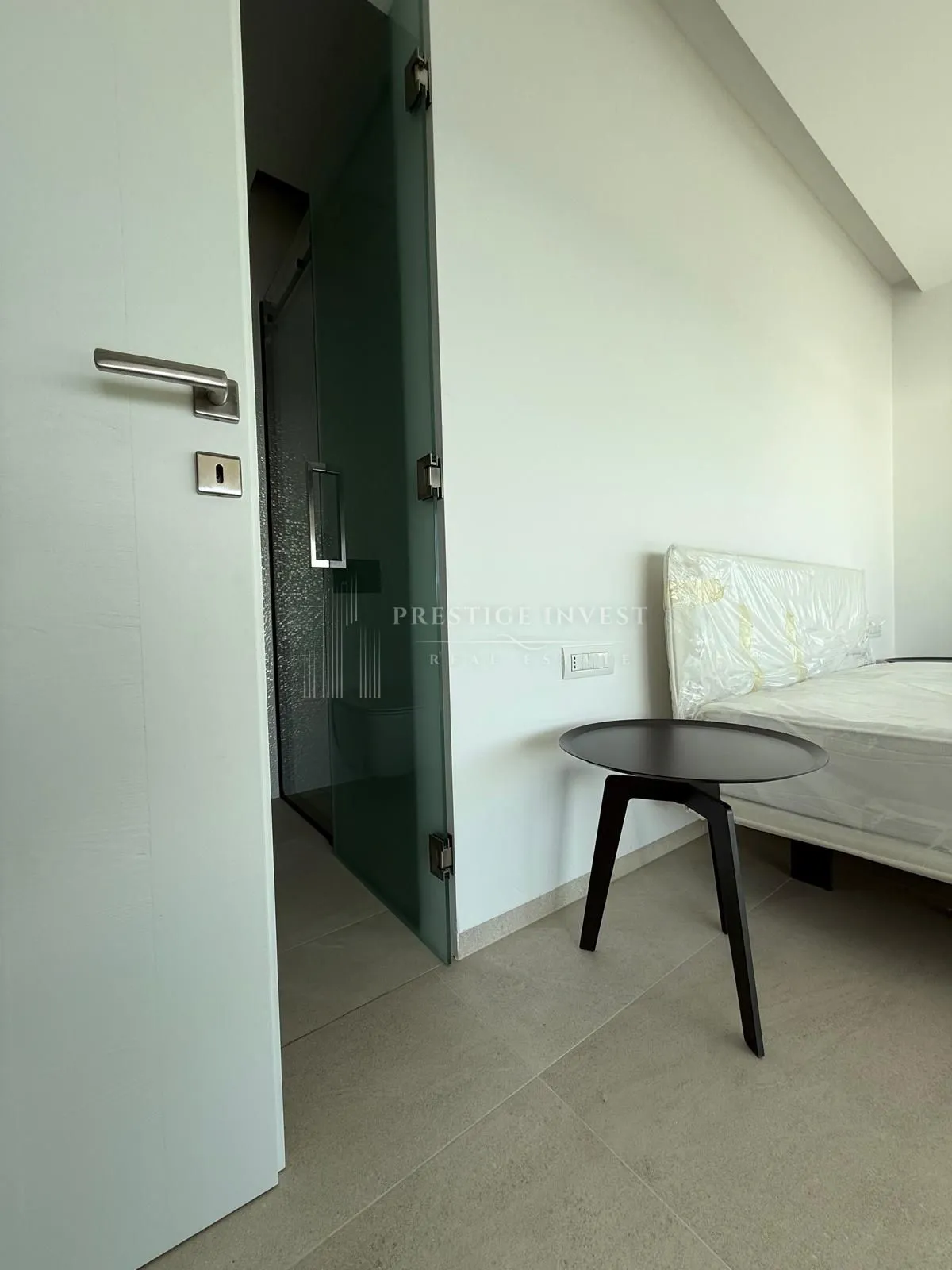 luksuzan penthouse s garažom- 1. red uz more - slika 23