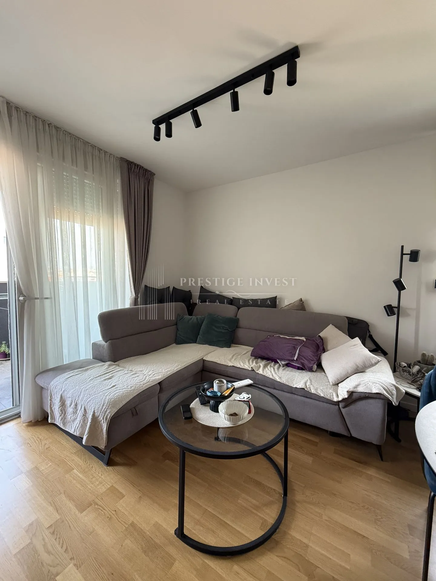 zadar- višnjik- jednosoban stan - slika 13