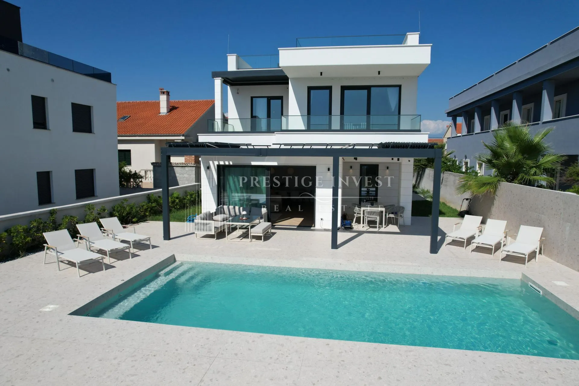 zadar- luksuzan penthouse s pogledom na more- blizina plaže - slika 63