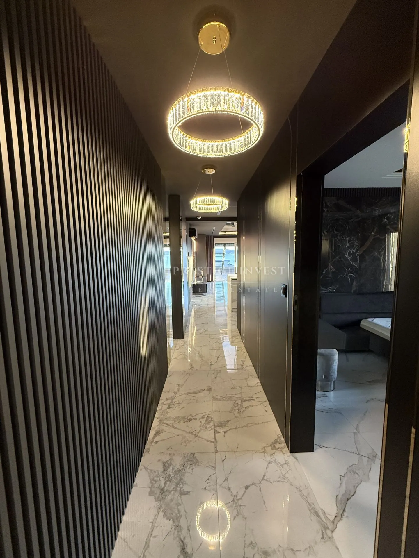 ekskluzivan penthouse- drugi red od plaže - slika 35
