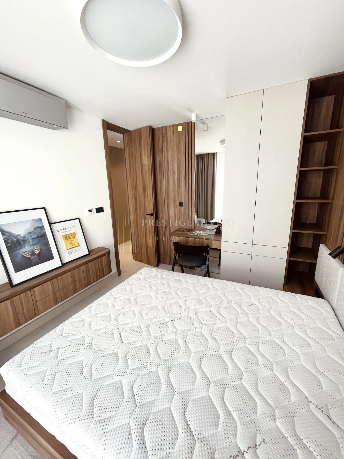 rogoznica- centar- luksuzan namješten penthouse - slika 46