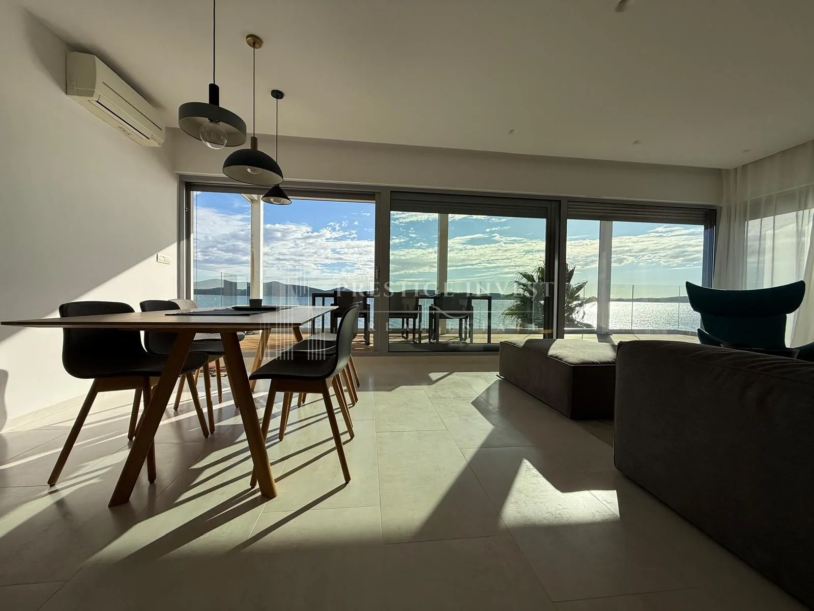 sukošan - penthouse- prvi red uz more - slika 14