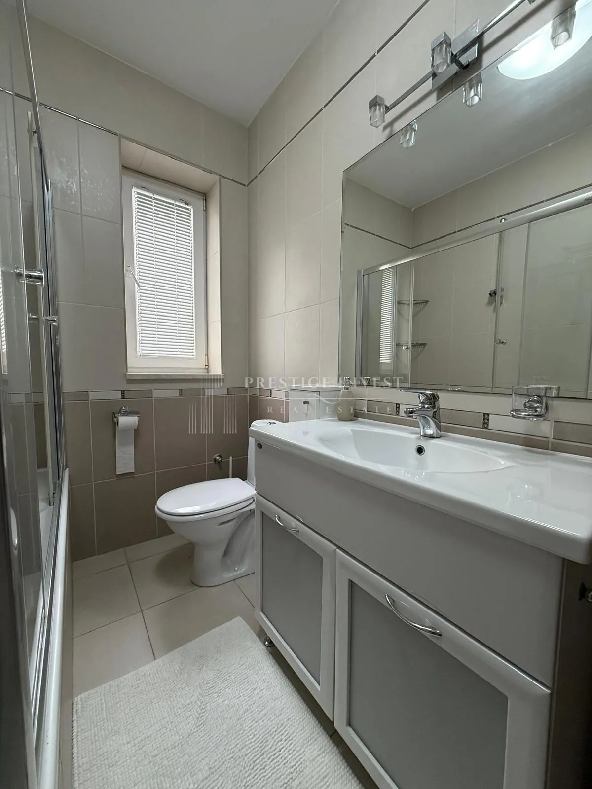 kuća s 3 stana - prvi red uz more - 580m2 - slika 54