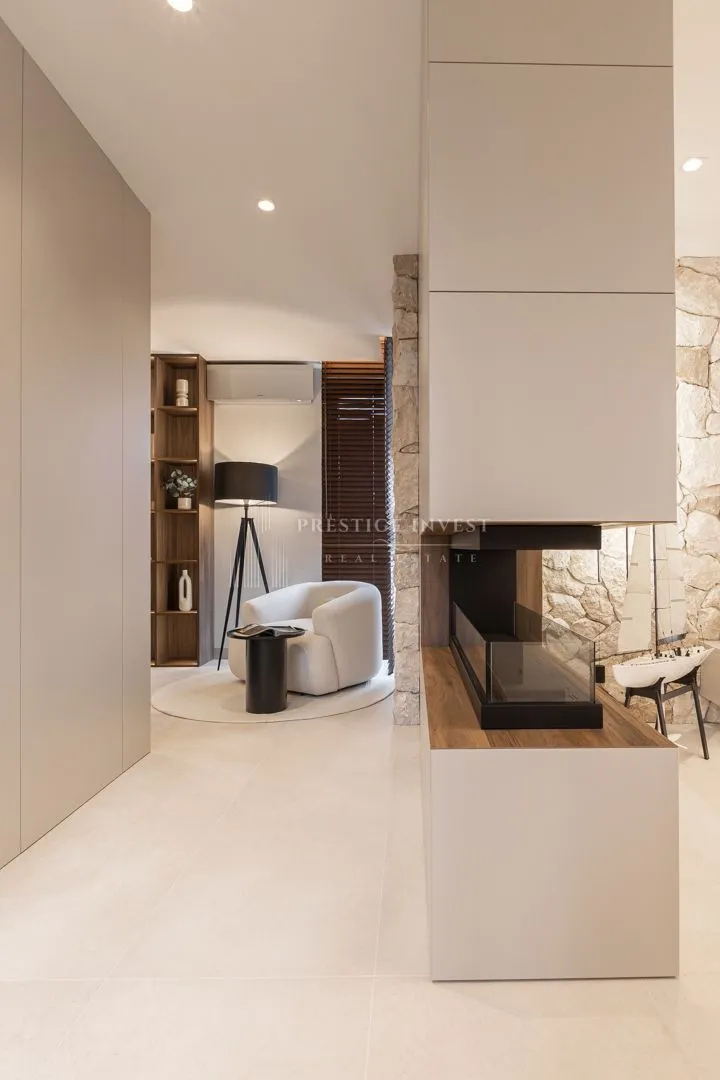 rogoznica- centar- luksuzan namješten penthouse - slika 49