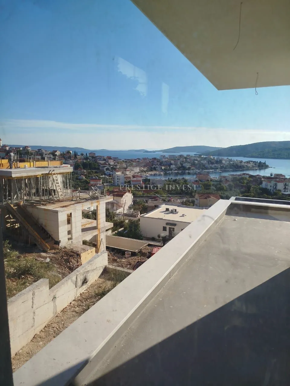 KUĆA- ROH BAU- SEGET DONJI - 2 stambene jedinice - Seget Donji, Seget