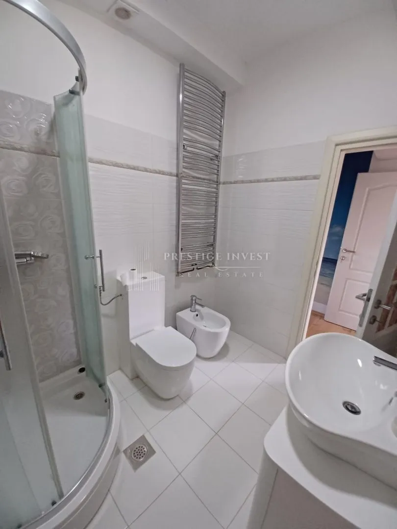 kamena kuća u privatnom kompleksu s građevinskim zemljištem od 10 000m2 - slika 60