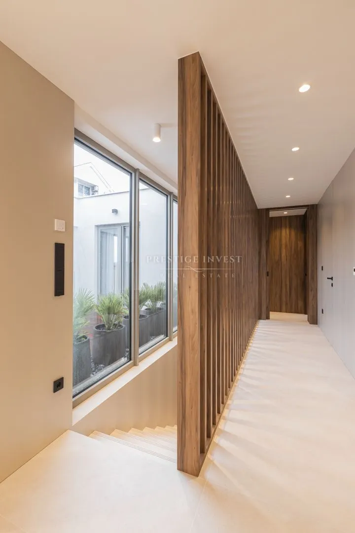 rogoznica- centar- luksuzan namješten penthouse - slika 62