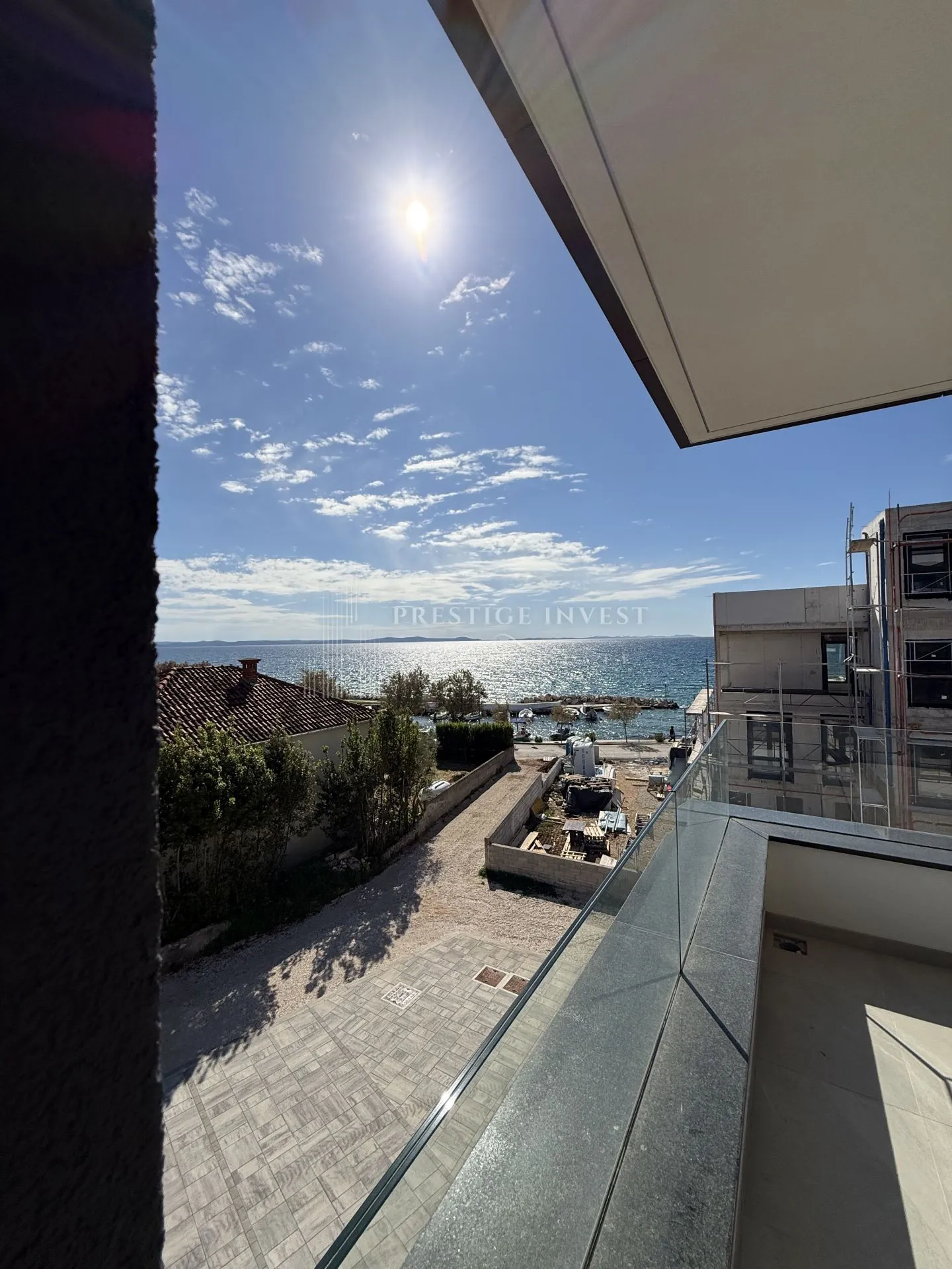LUKSUZAN PENTHOUSE-S8- Drugi red uz more - Zaton, Nin