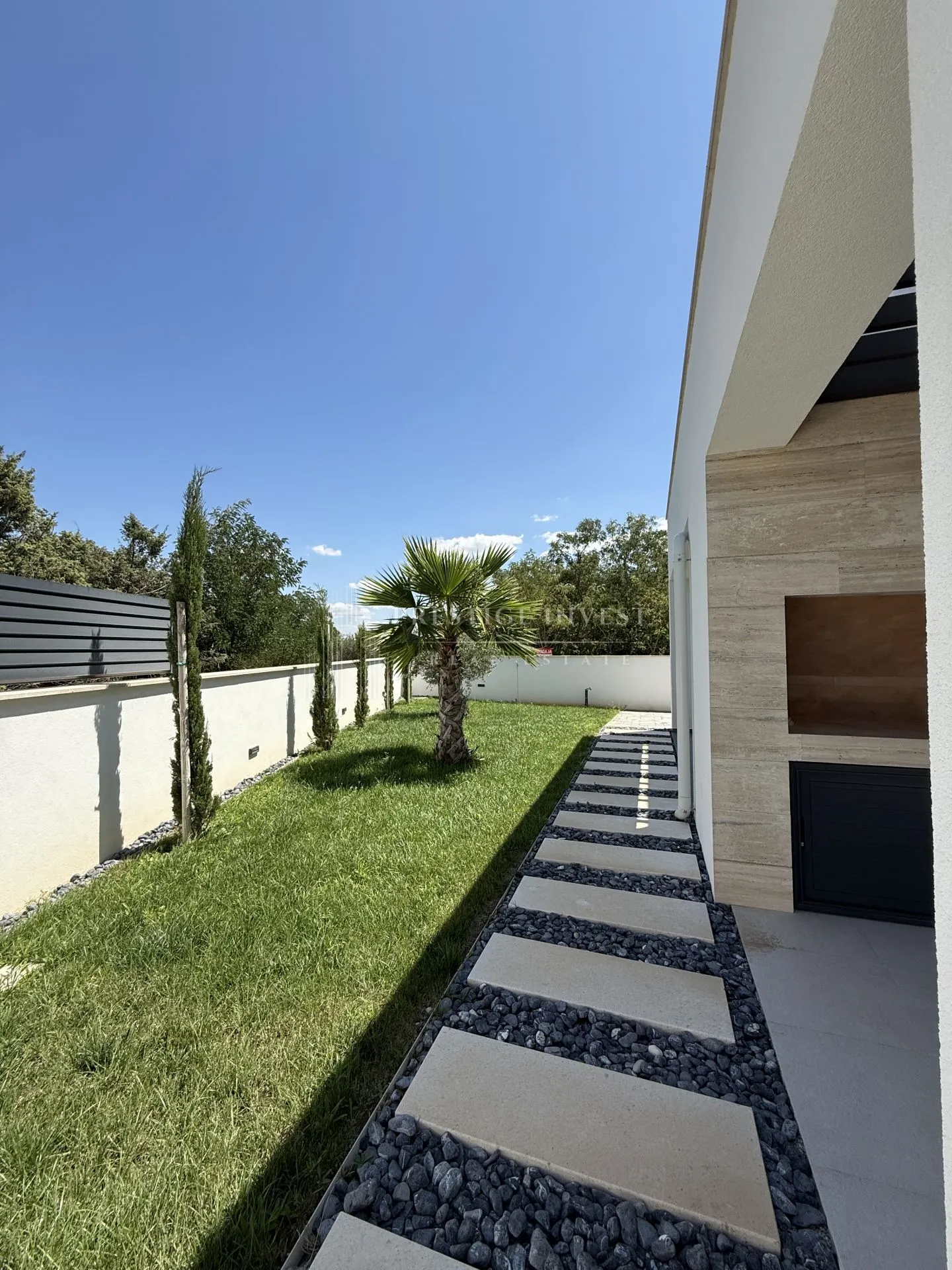 zaton- luksuzna vila s bazenom - mirna lokacija - slika 8