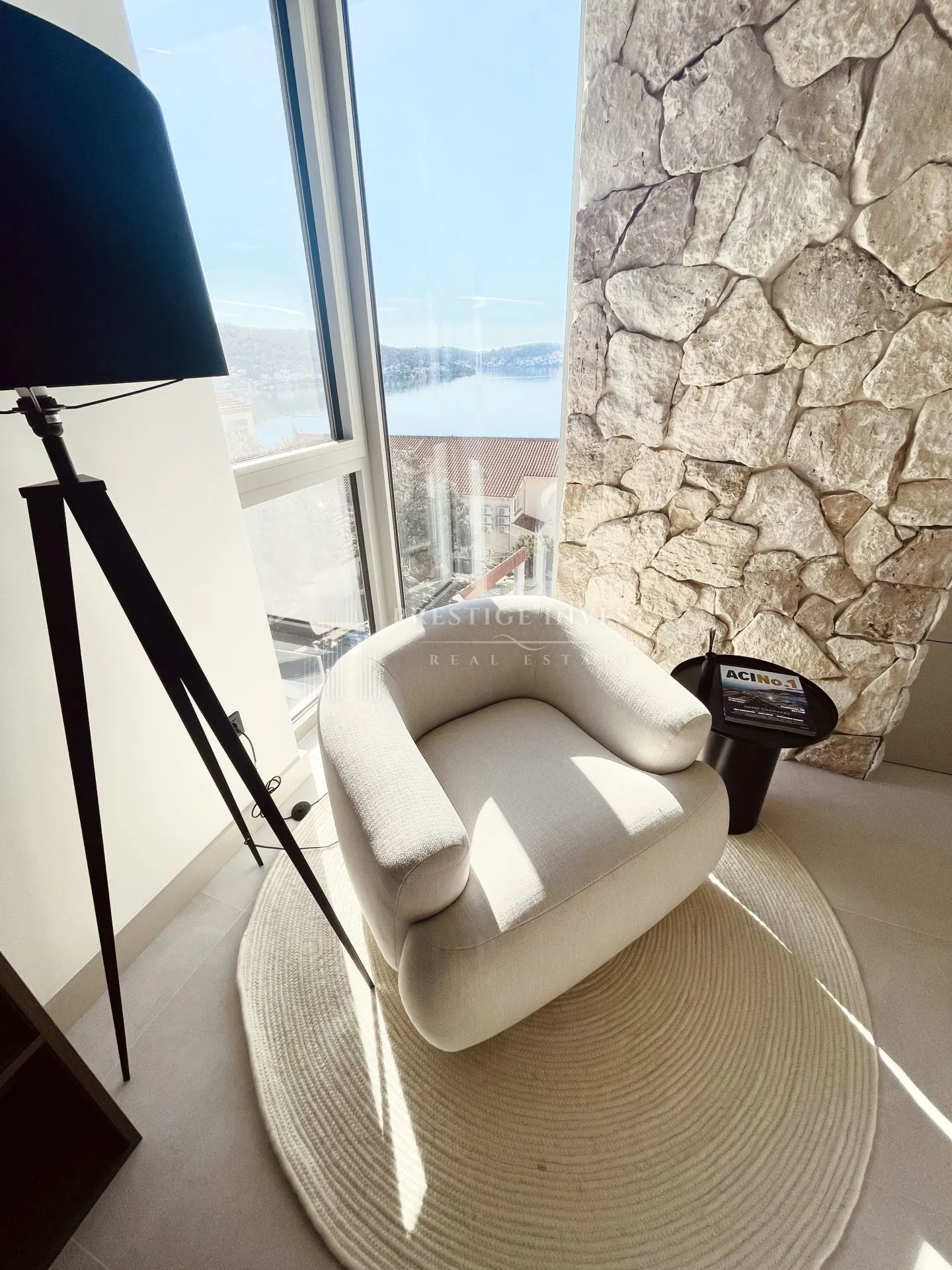 rogoznica- centar- luksuzan namješten penthouse - slika 26