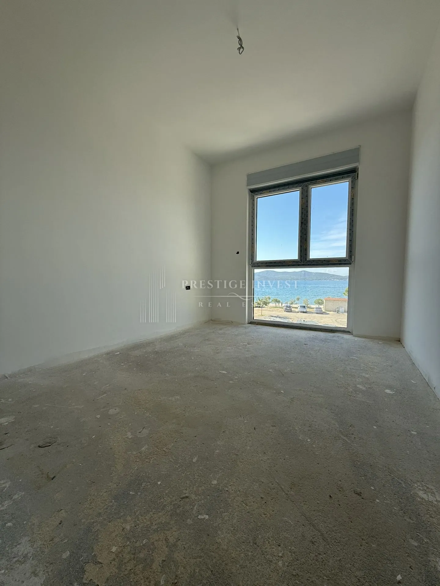 sukošan-s06-penthouse prvi red uz more - slika 36