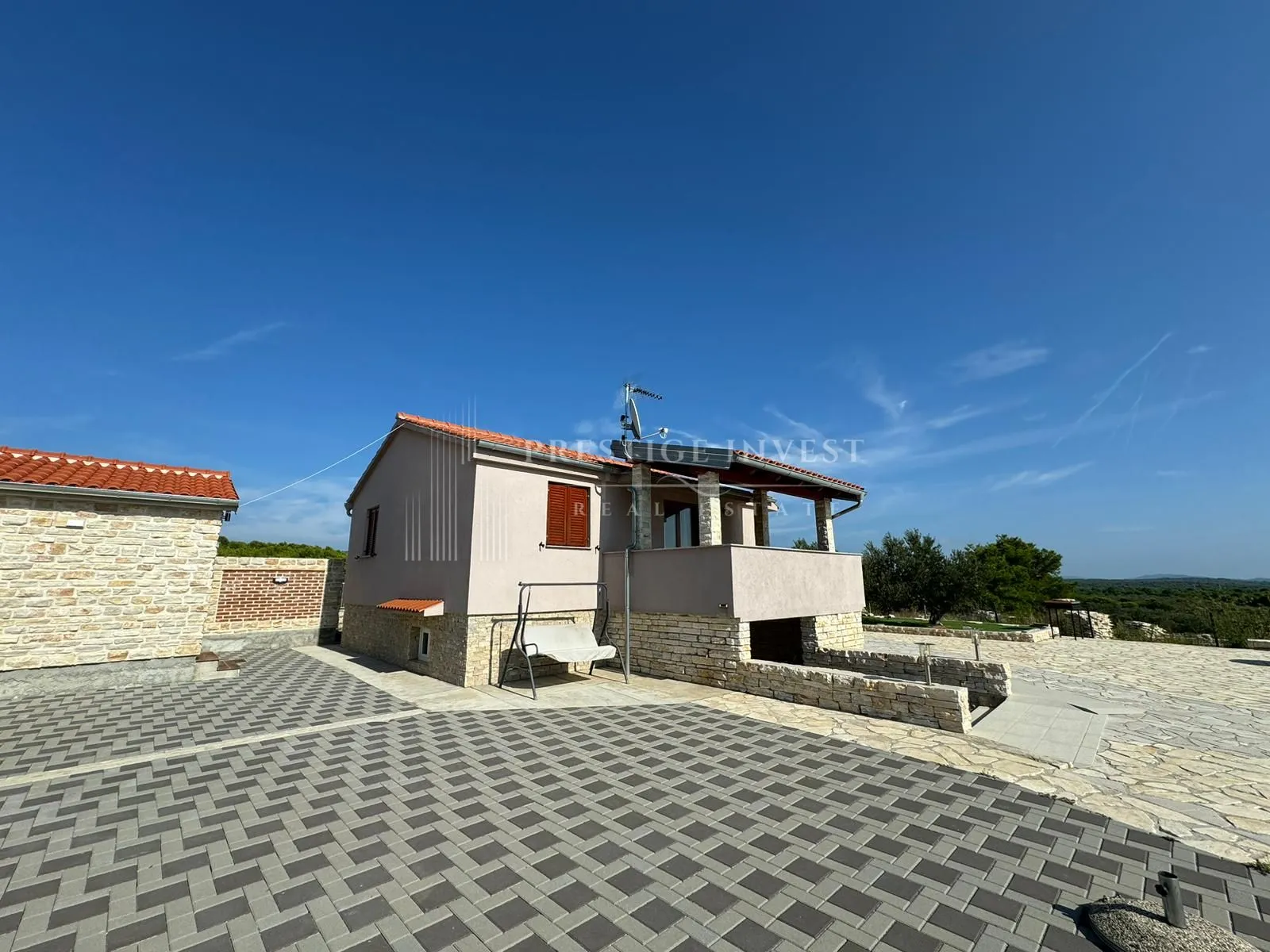 drage-mediteranska villa s bazenom - slika 15