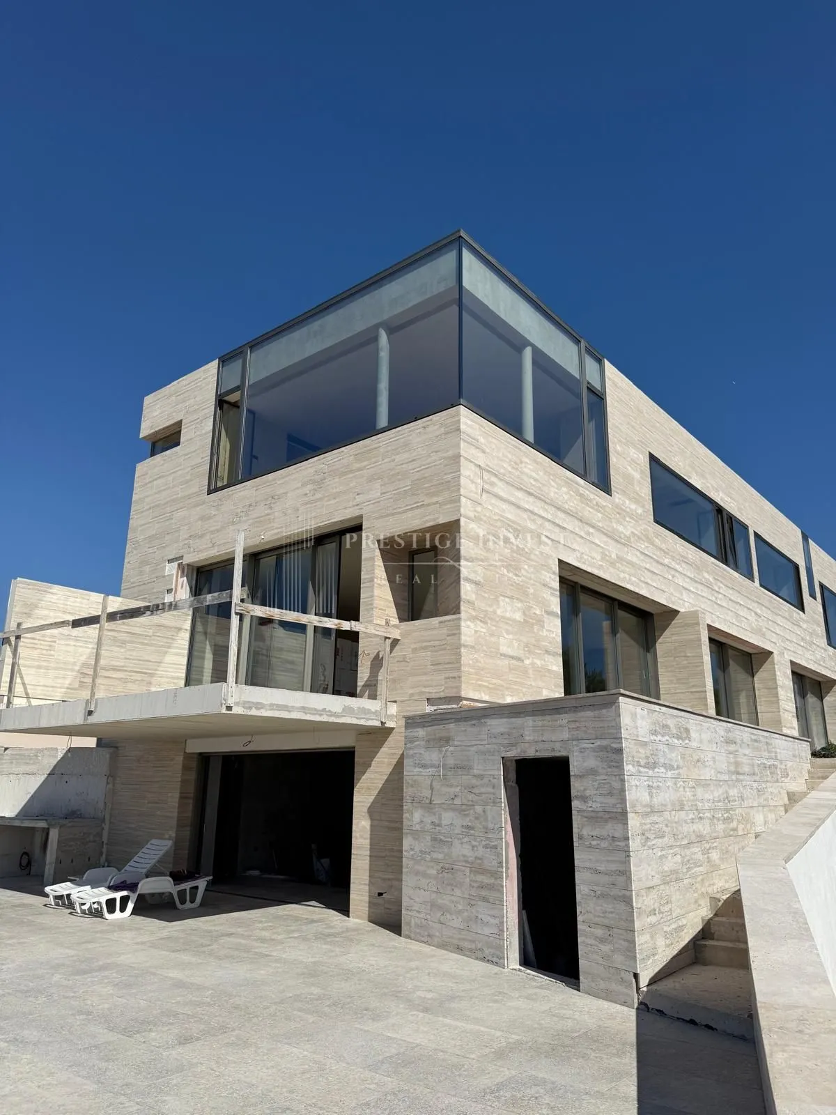 rogoznica - luxuzna vila- prvi red uz more - slika 22