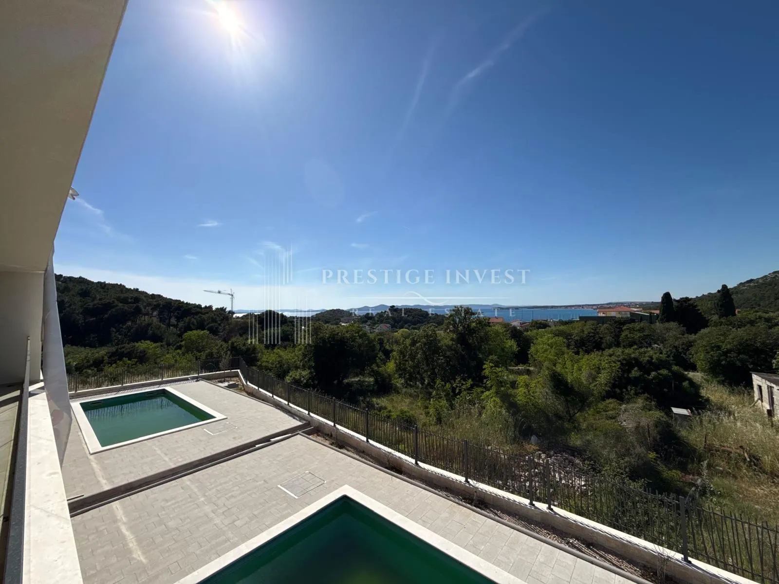 drage - vila s bazenom - nesmetan pogled na more - slika 41