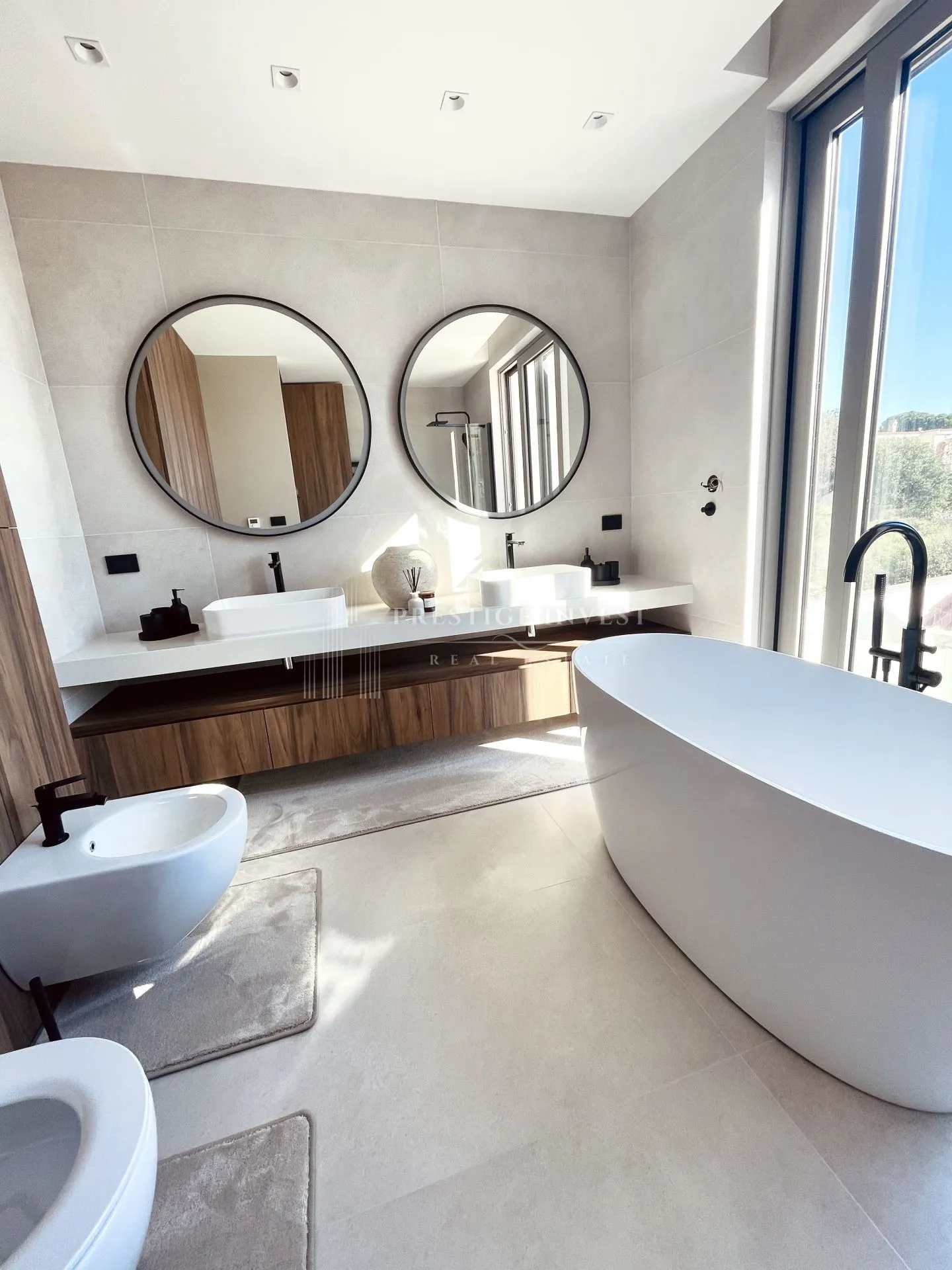 rogoznica- centar- luksuzan namješten penthouse - slika 22