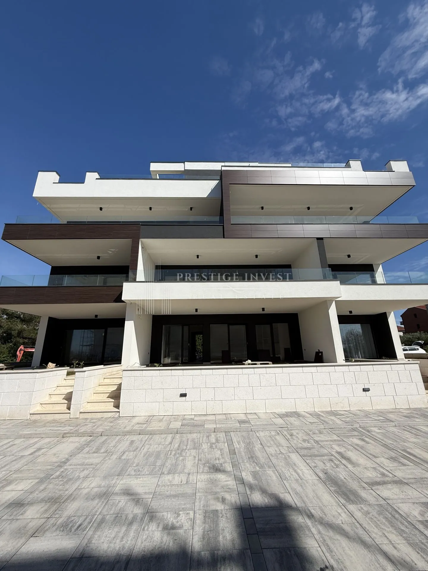 luksuzan penthouse pogled na more- s7 - drugi red uz more - slika 4