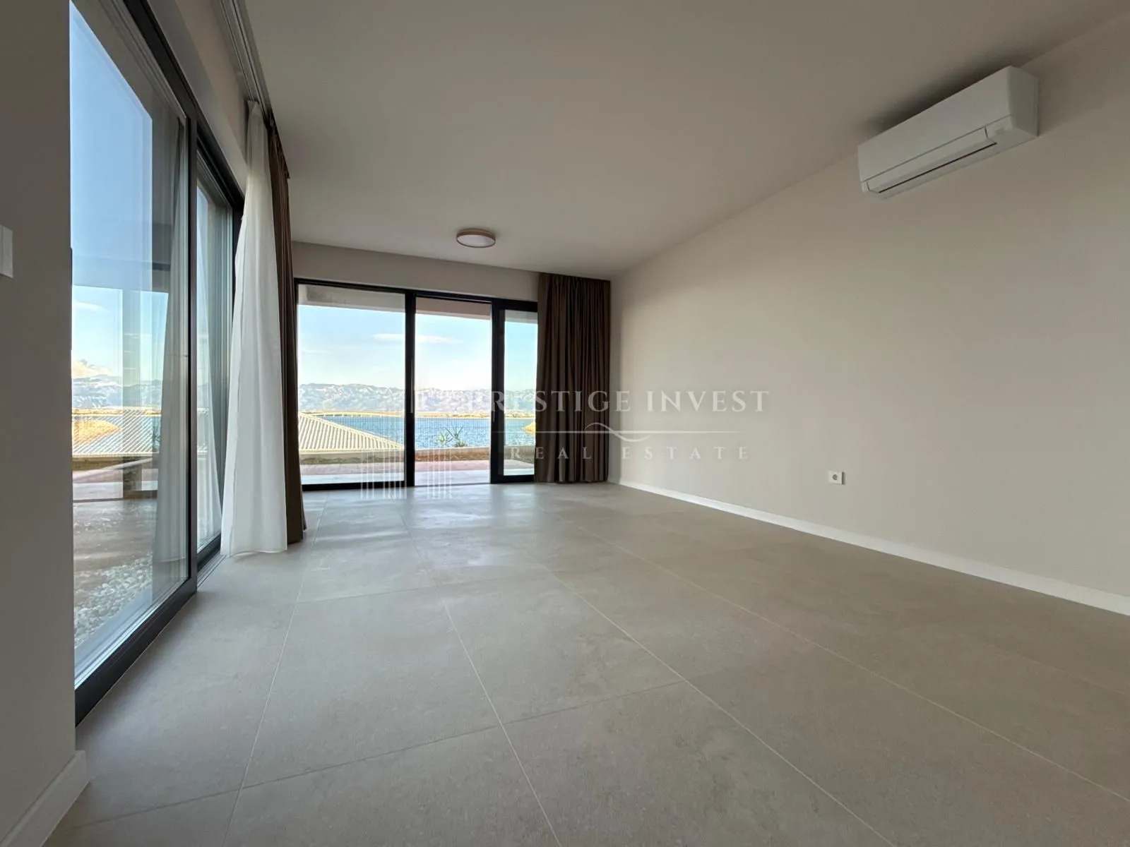 privlaka- prvi red uz more-s1 - dvosoban stan - slika 15