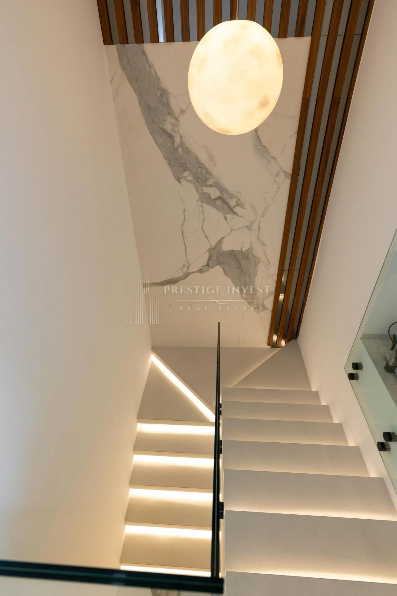 zadar- luksuzan penthouse s pogledom na more- blizina plaže - slika 45