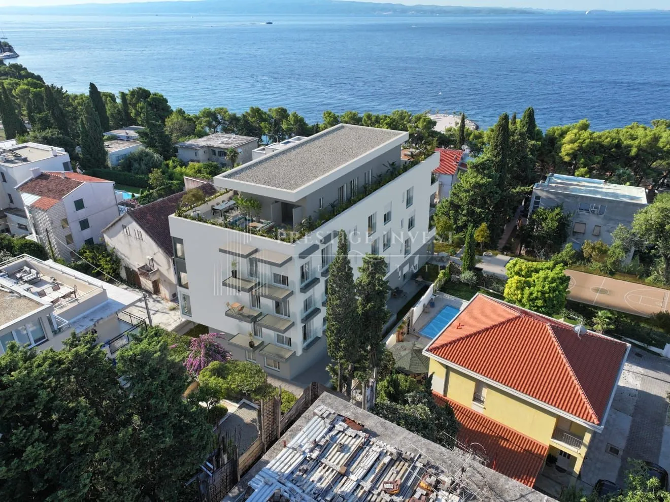 SPLIT CENTAR- S02- 1.kat- 100m od plaže