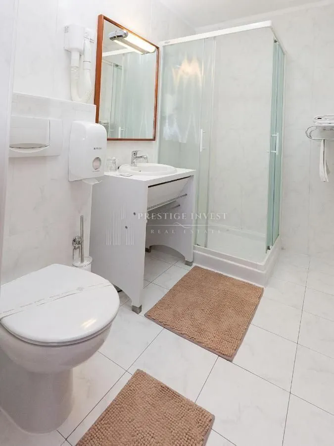 hotel s 30 soba u blizini mora u centru zadra - slika 19