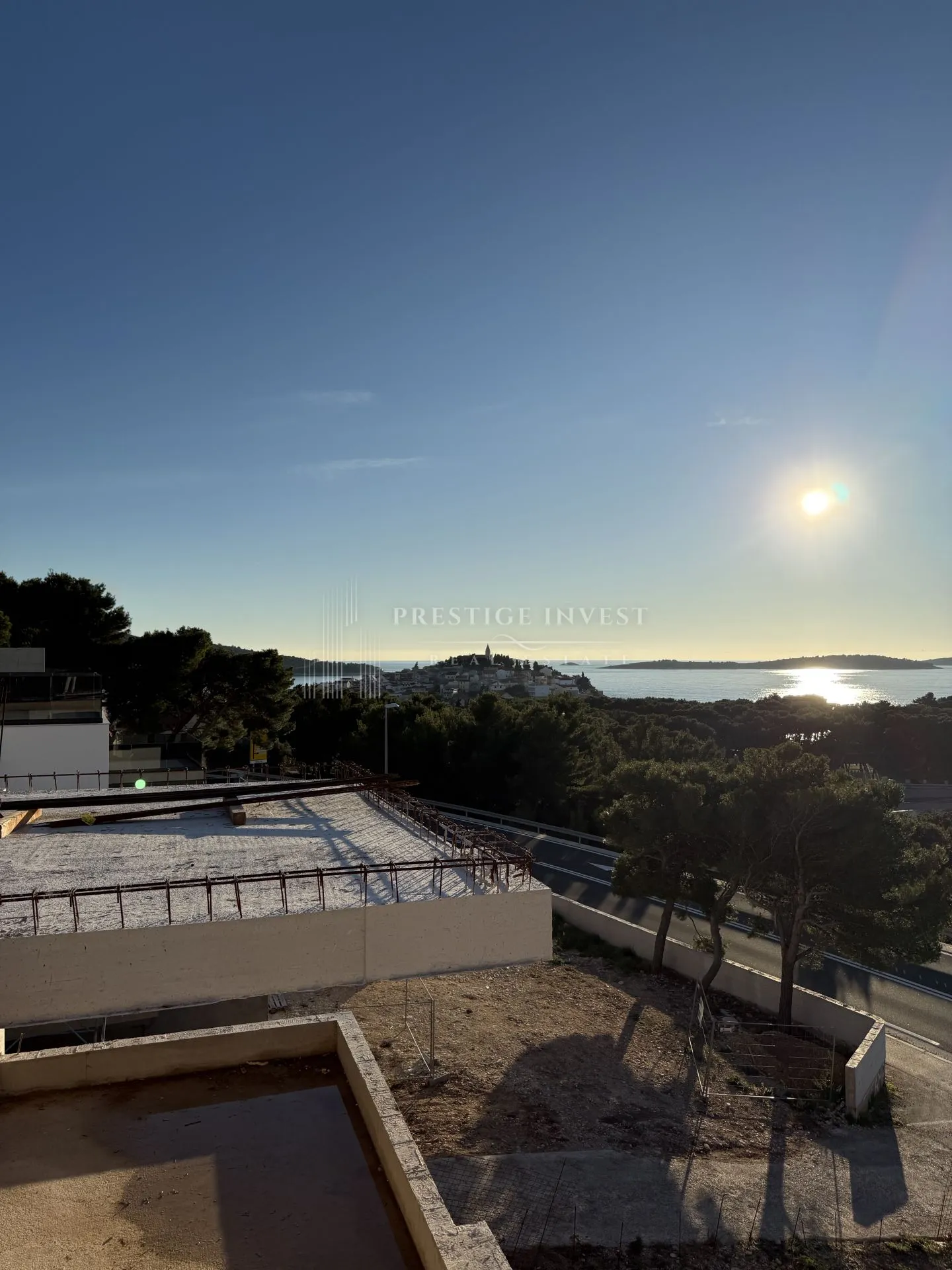 PRIMOŠTEN- stan S6 -50m od plaže, vrt