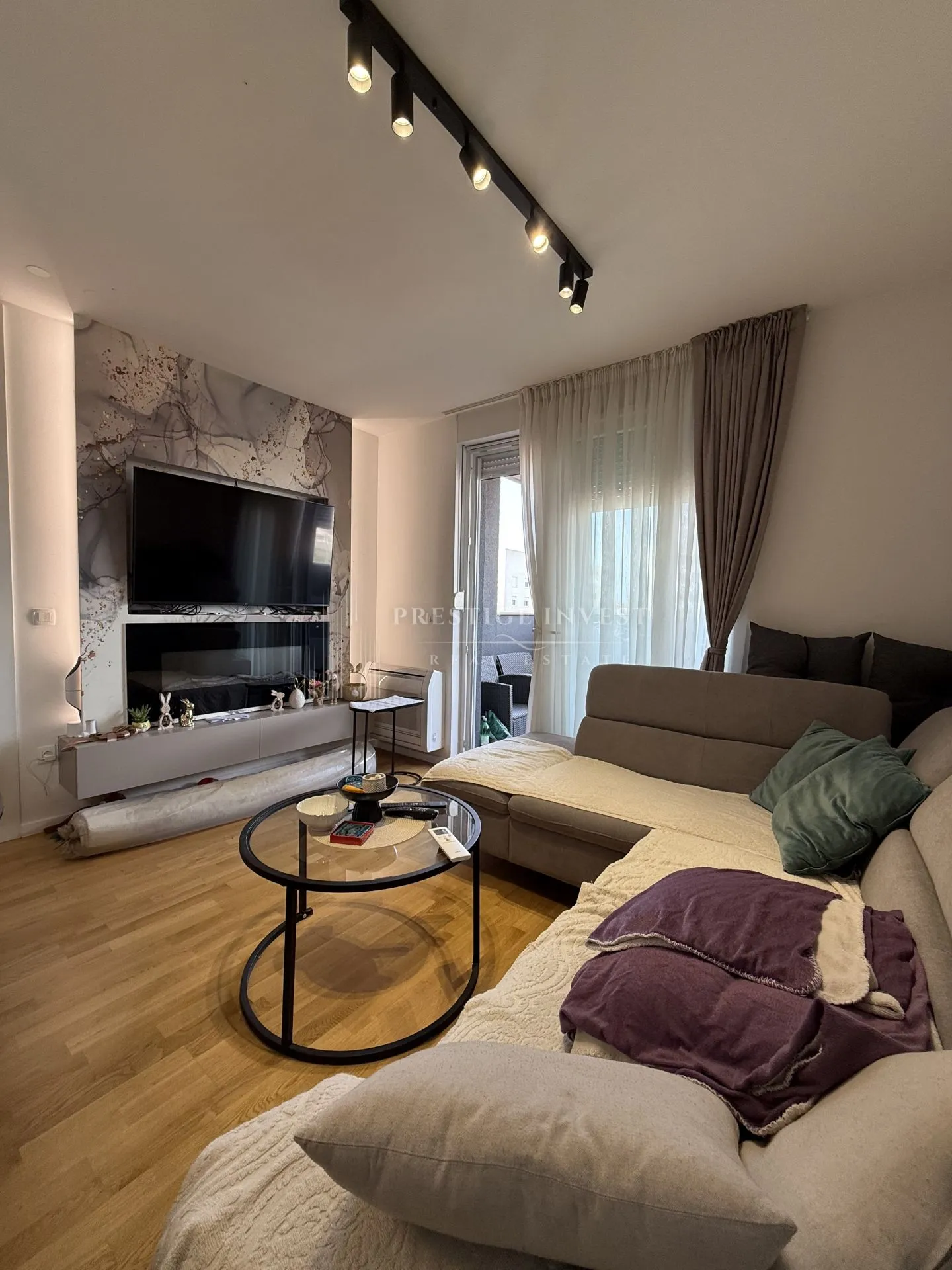 zadar- višnjik- jednosoban stan - slika 25