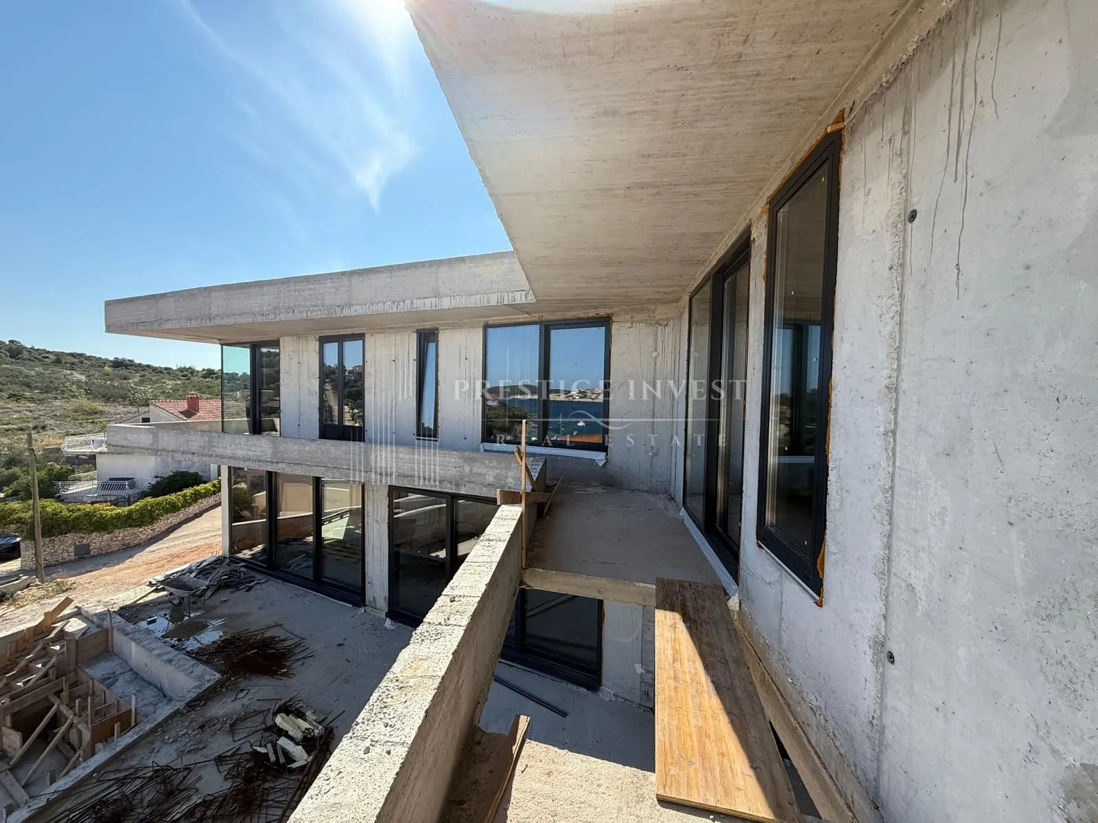 luksuzna vila- 5 soba, galerija, lift, bazen- 35m od plaže - slika 9