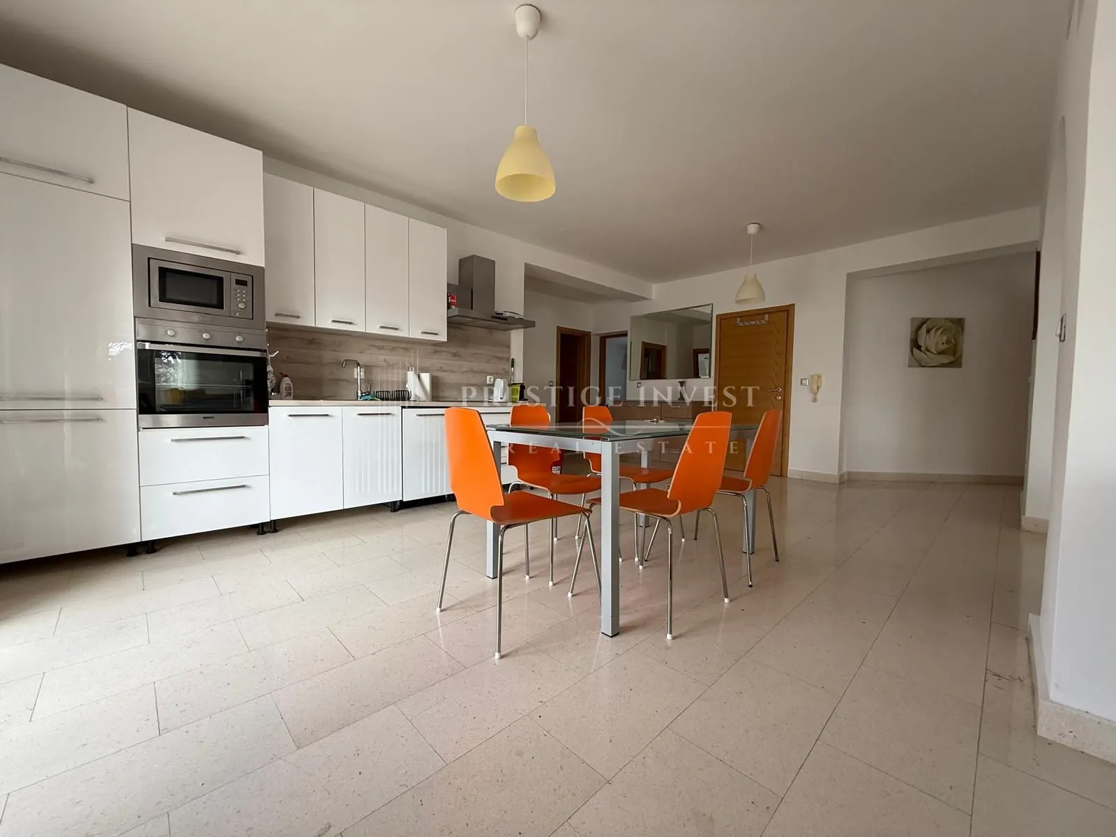 kuća s 3 stana - prvi red uz more - 580m2 - slika 58