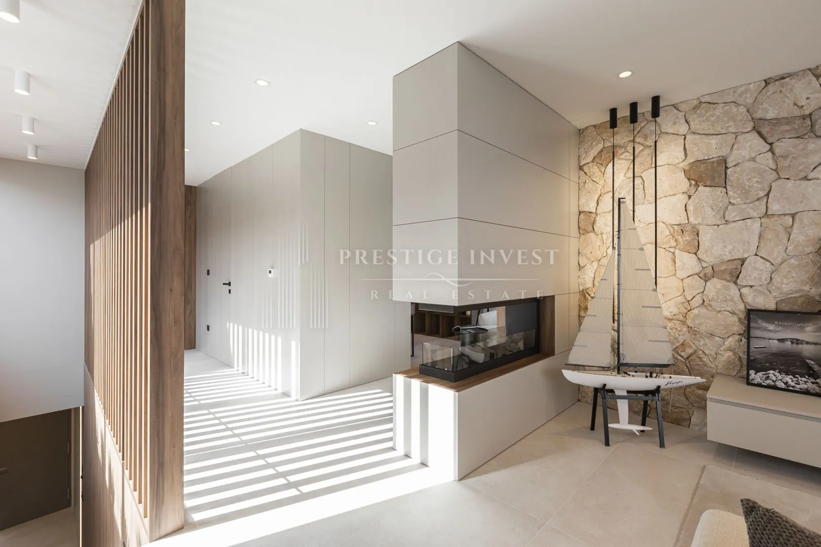 rogoznica- centar- luksuzan namješten penthouse - slika 20