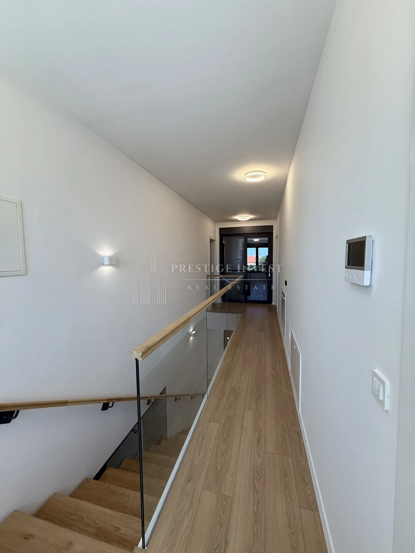 zaton- luksuzna vila s bazenom - mirna lokacija - slika 38