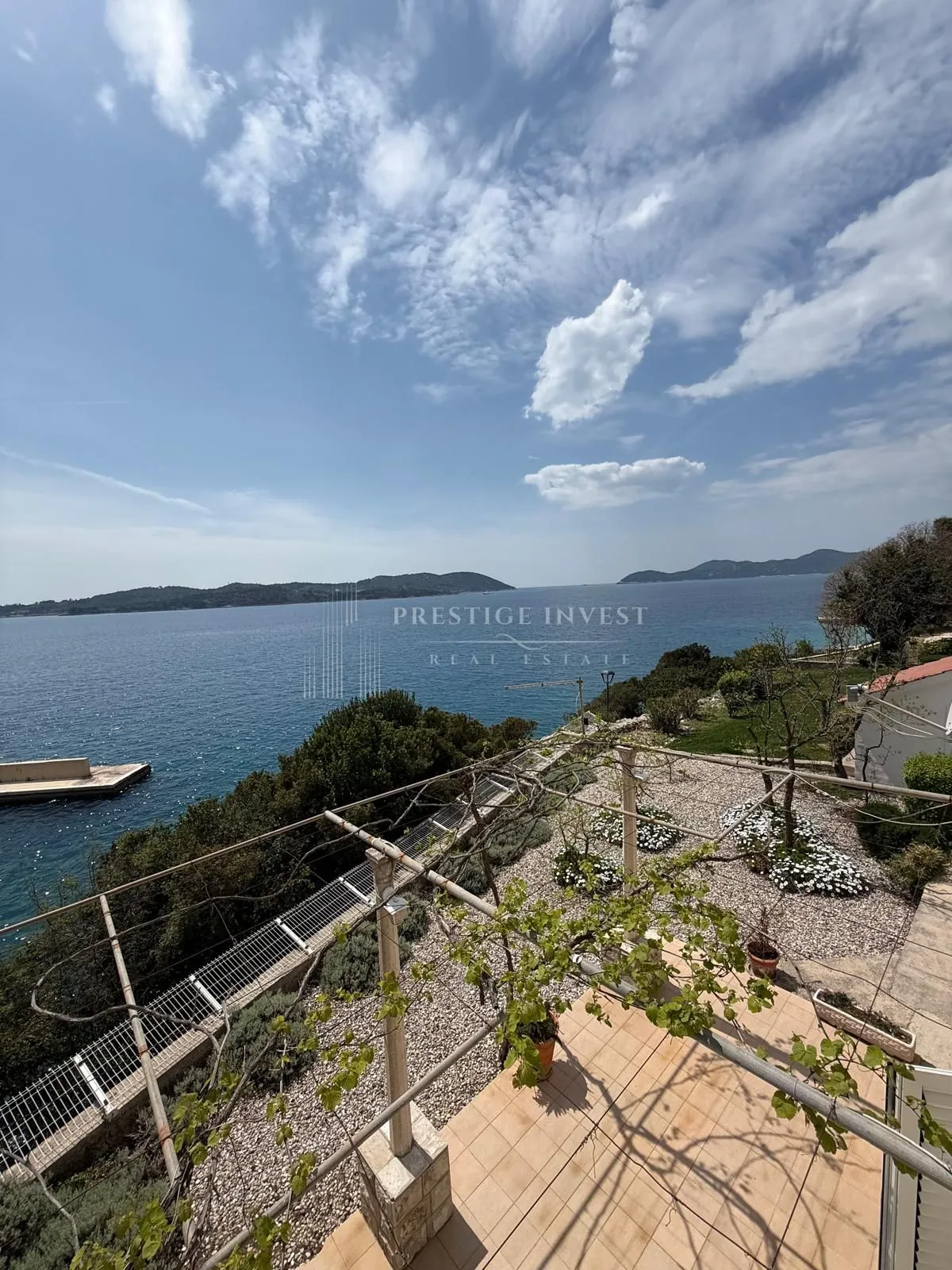 dubrovnik- prvi red uz more- jedinstvena prilika - slika 82