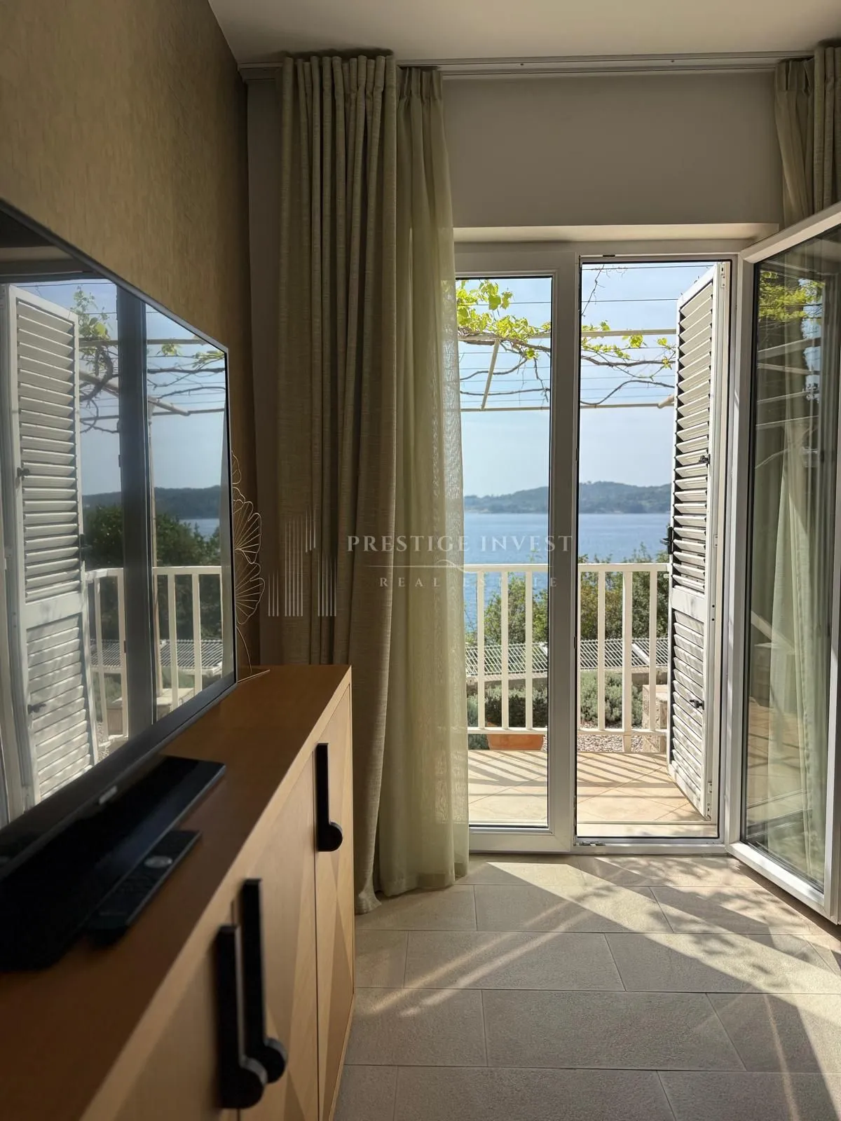 dubrovnik- prvi red uz more- jedinstvena prilika - slika 45